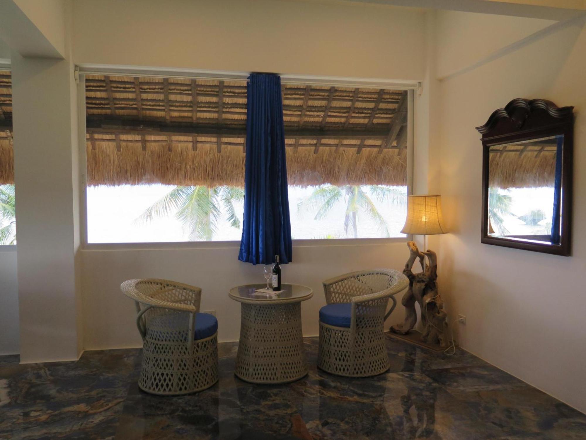 The Wild Orchid - Moalboal