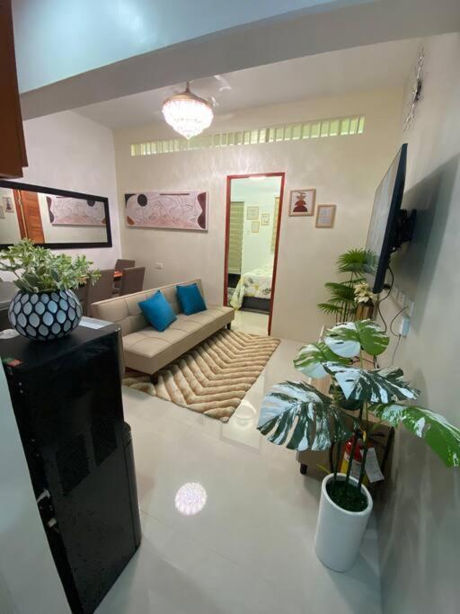 Royal Oceancrest 14th Floor Building A * Lapu-Lapu City
