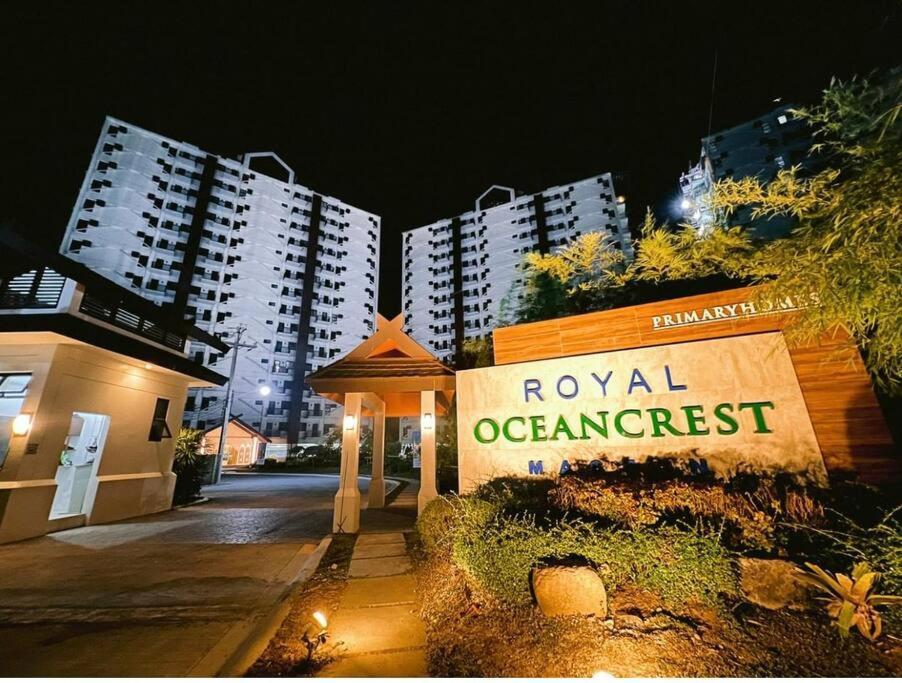 Royal Oceancrest 14th Floor Building A Apartment