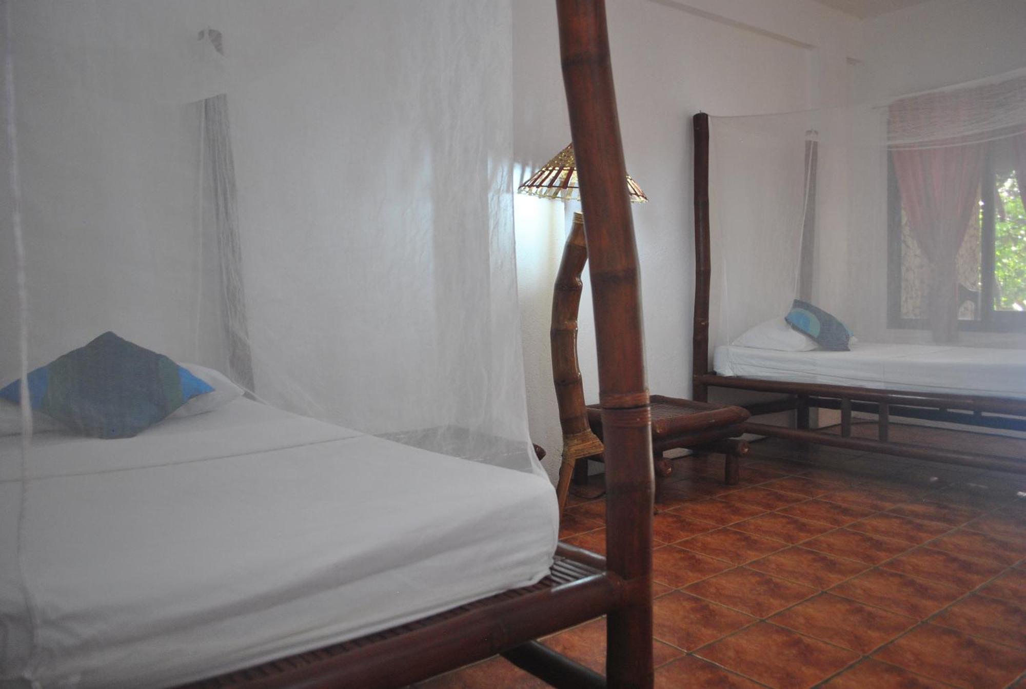 The Blue Orchid 4*