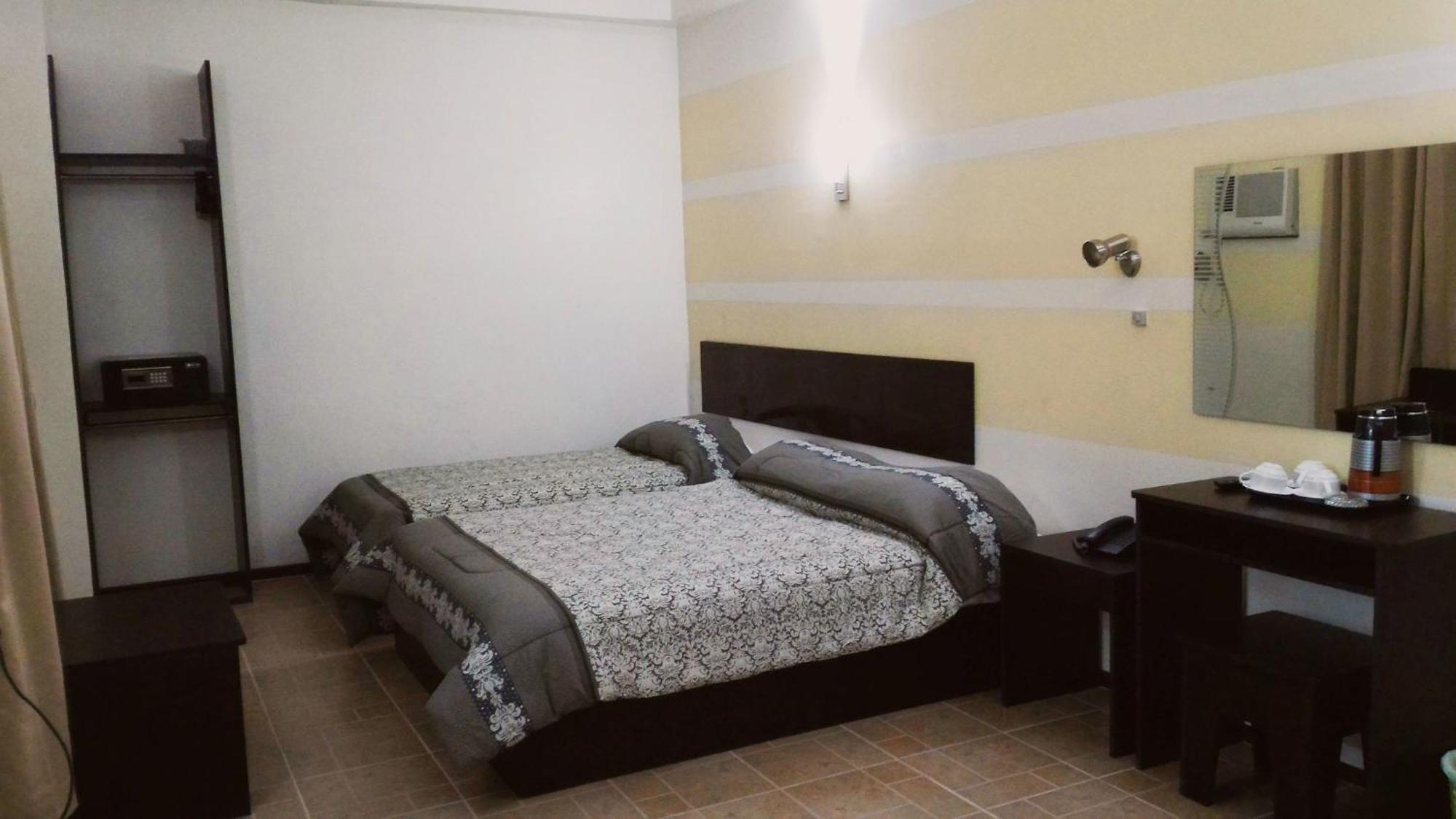 Hotel Metro Park Mandaue 2*