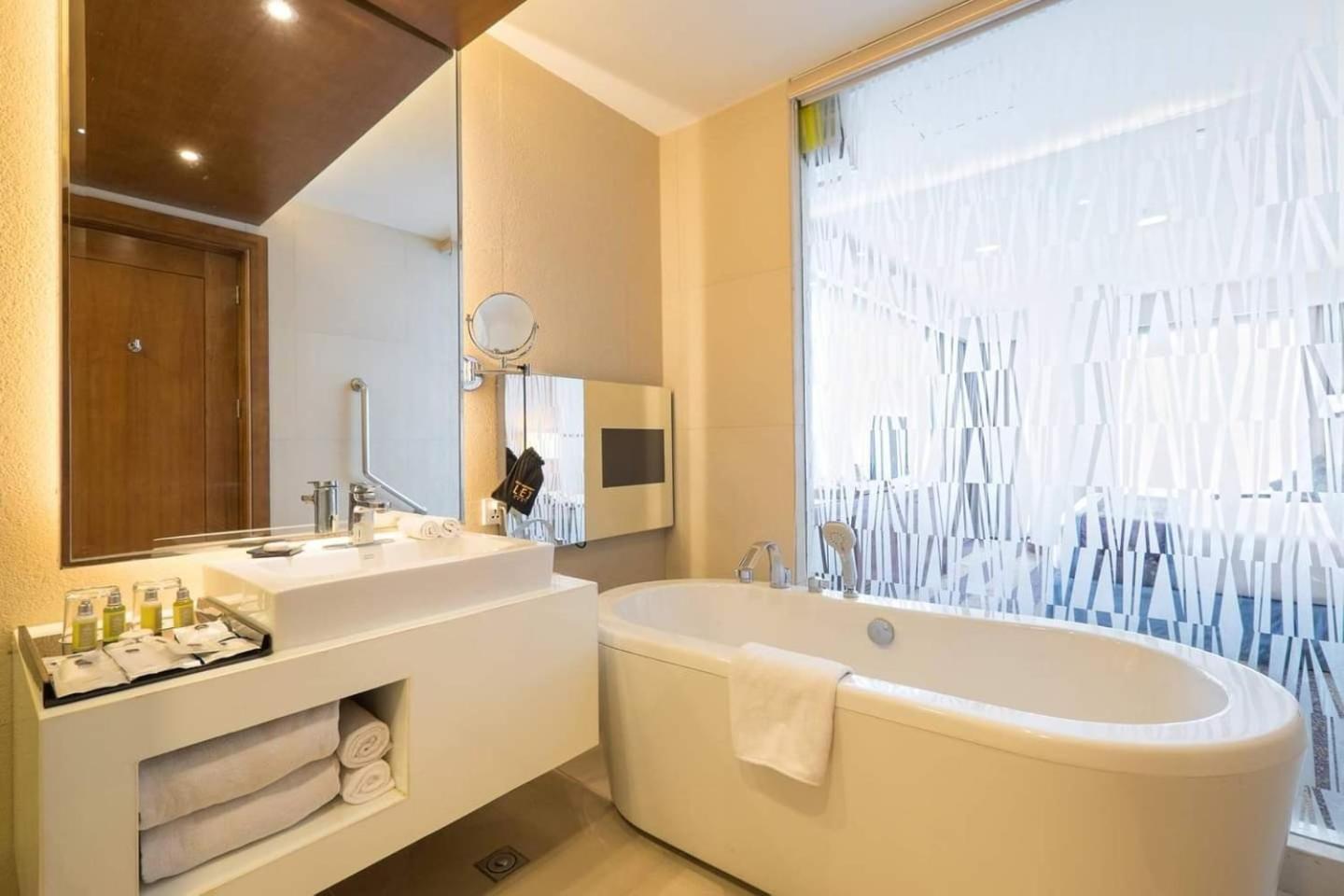 Lex Hotel
