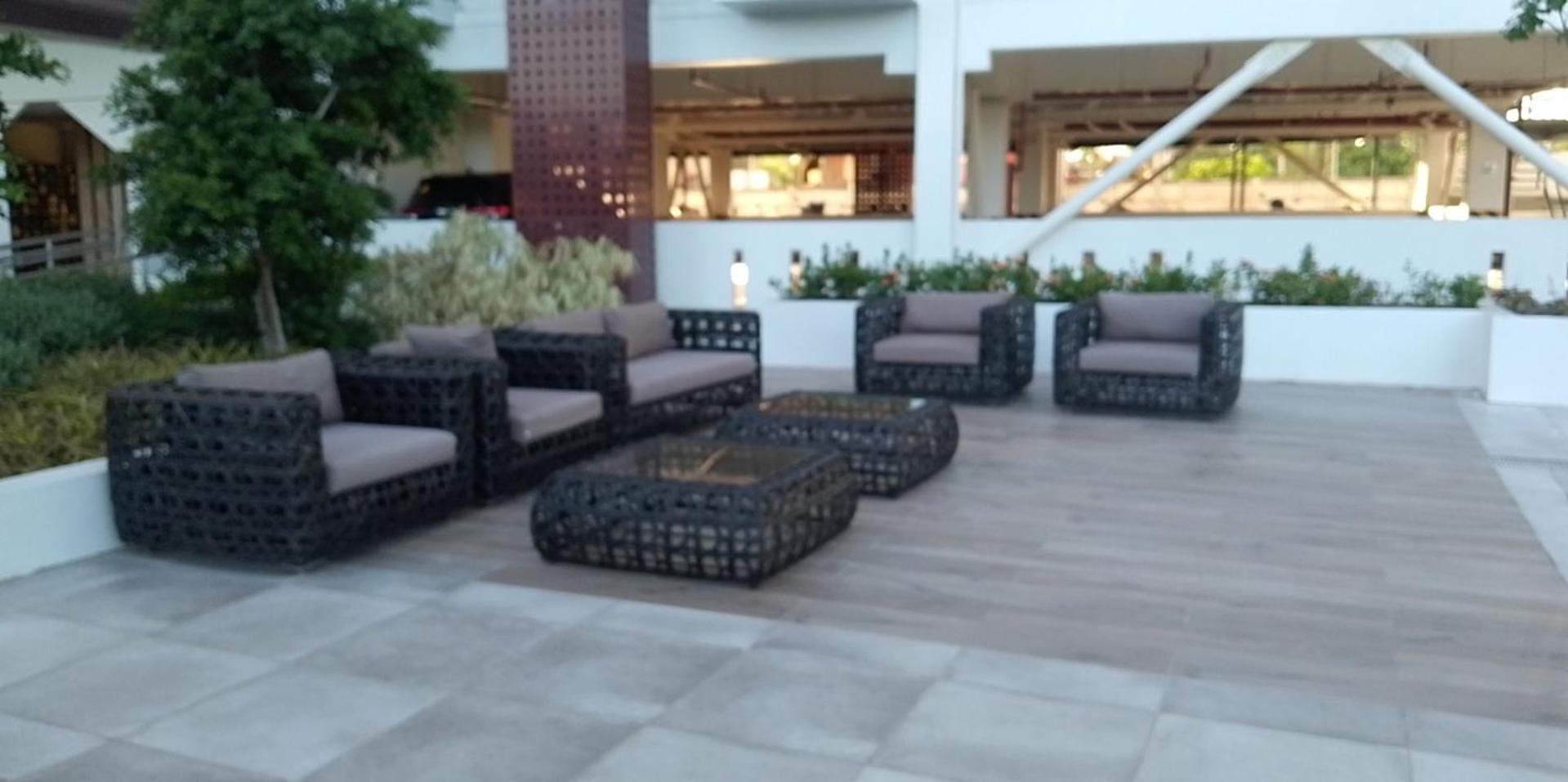 C&w Royal Oceancrest Mactan Sudtungan