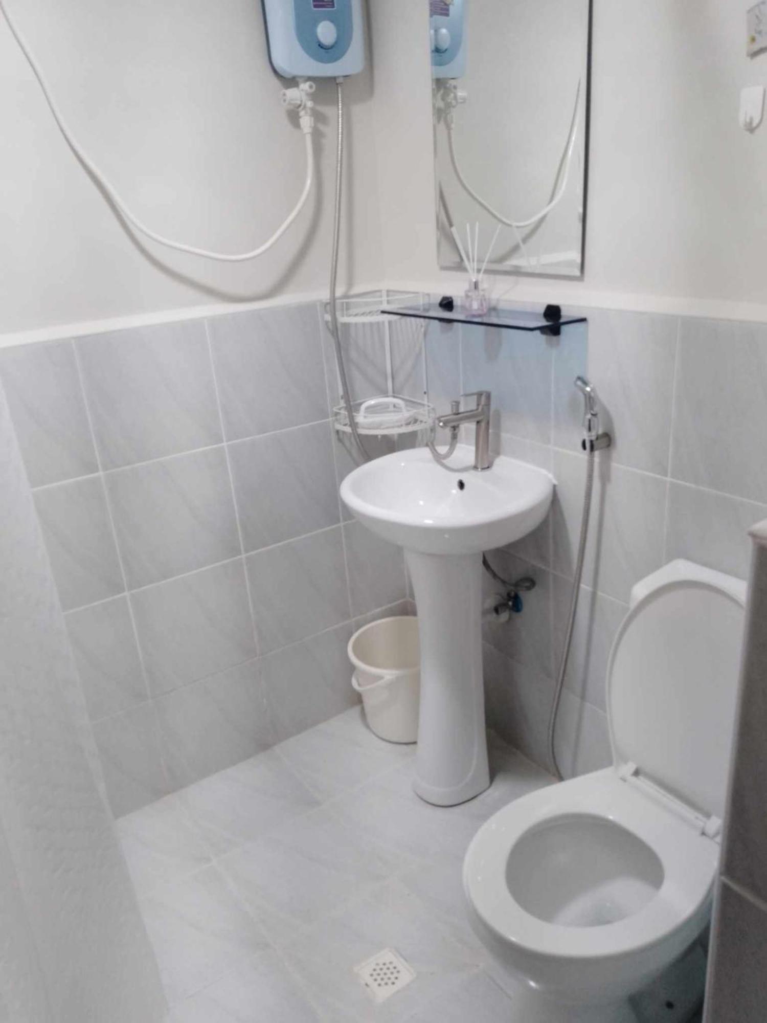 Akr Place-seaview 12 Floor Apartment *