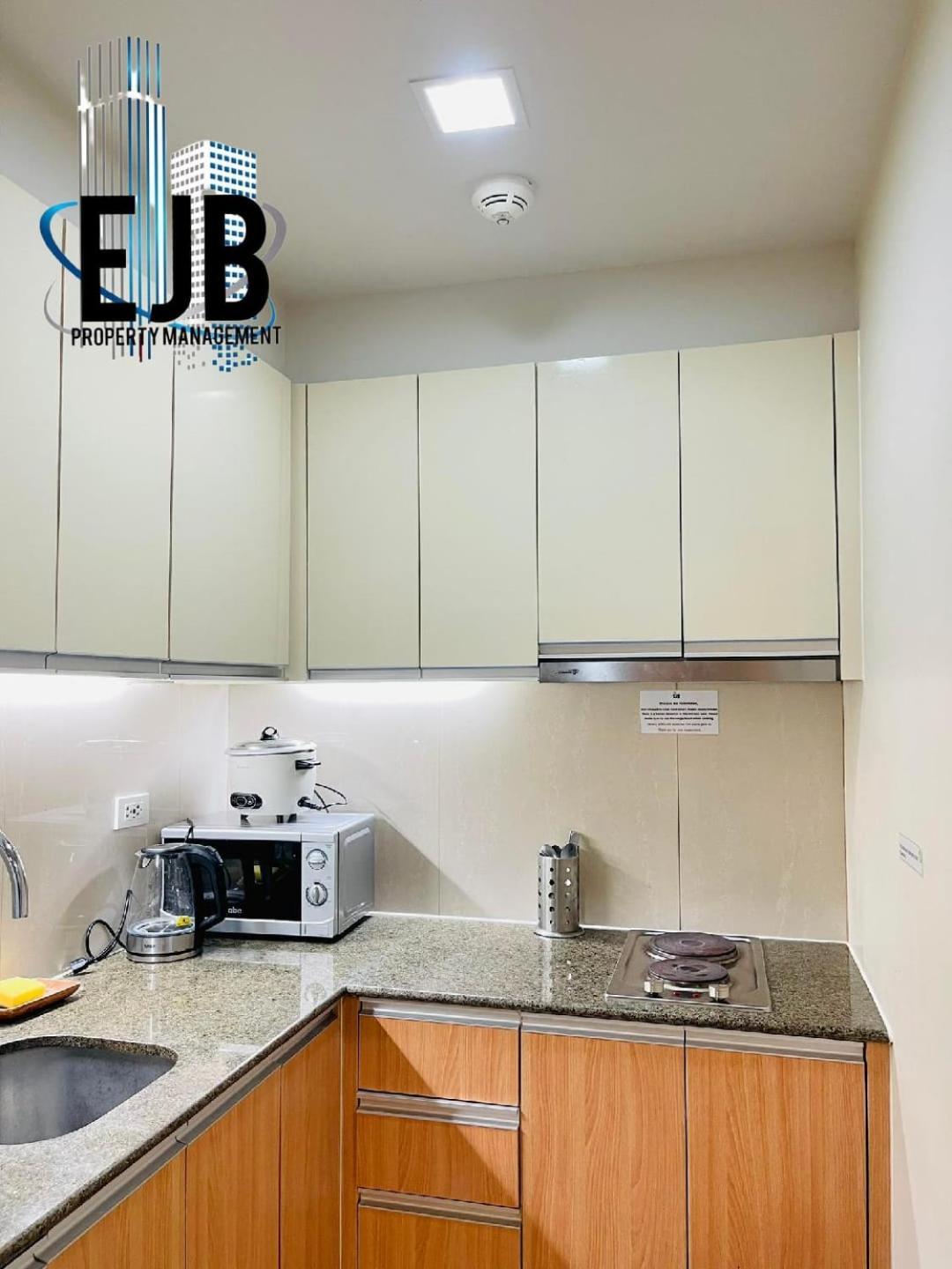 For Rent In Mactan Newtown Near Airport Apartment