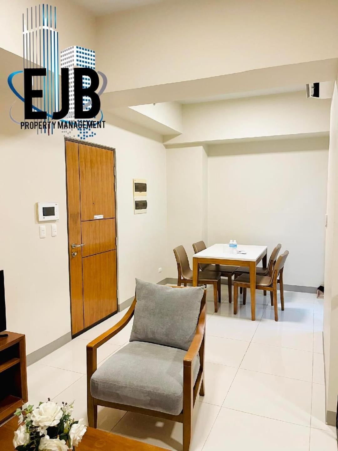 For Rent In Mactan Newtown Near Airport Apartment *