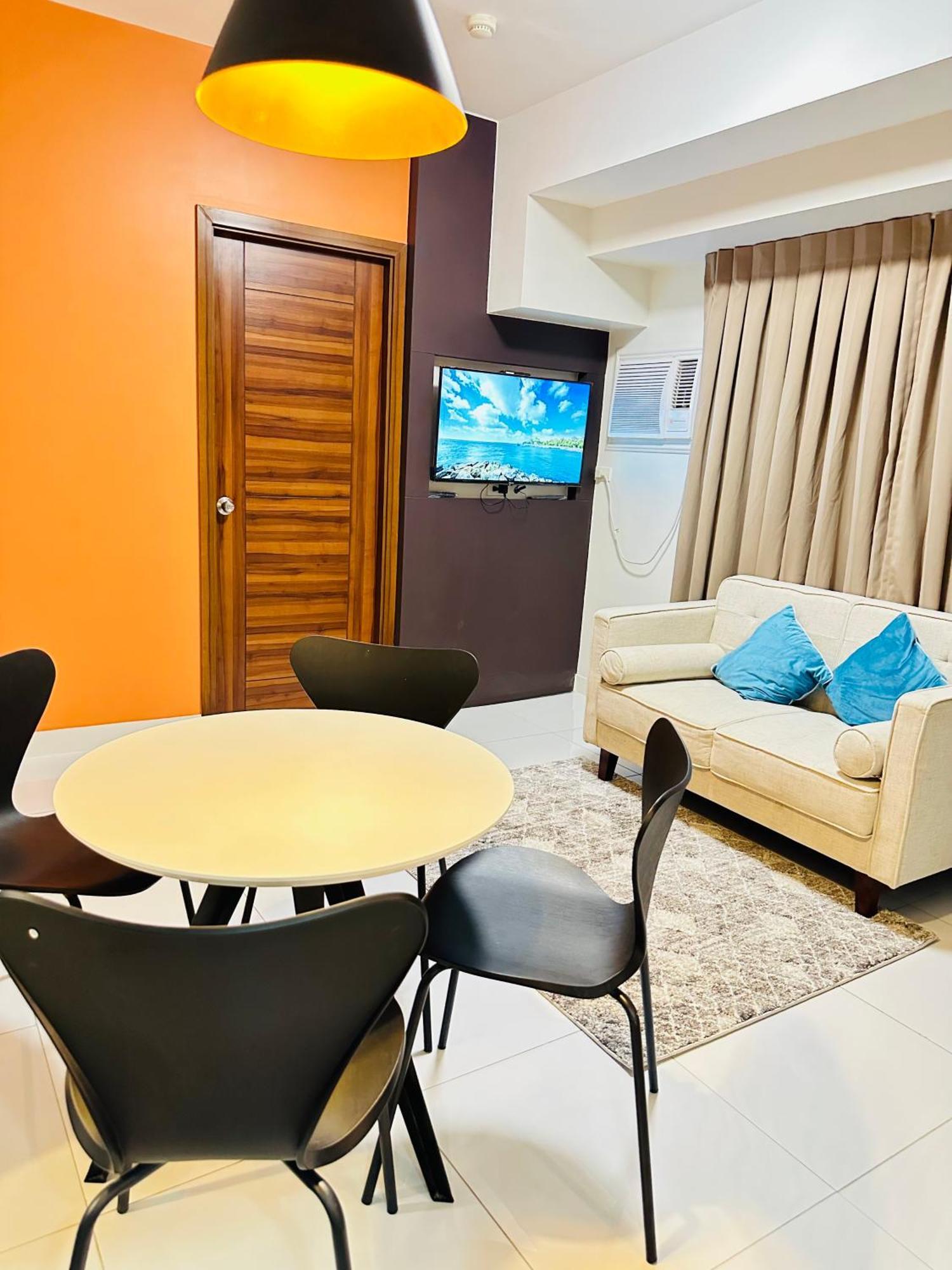 Kr's Cozy 2-bedroom Unit At Horizons 101 Aparthotel Cebu