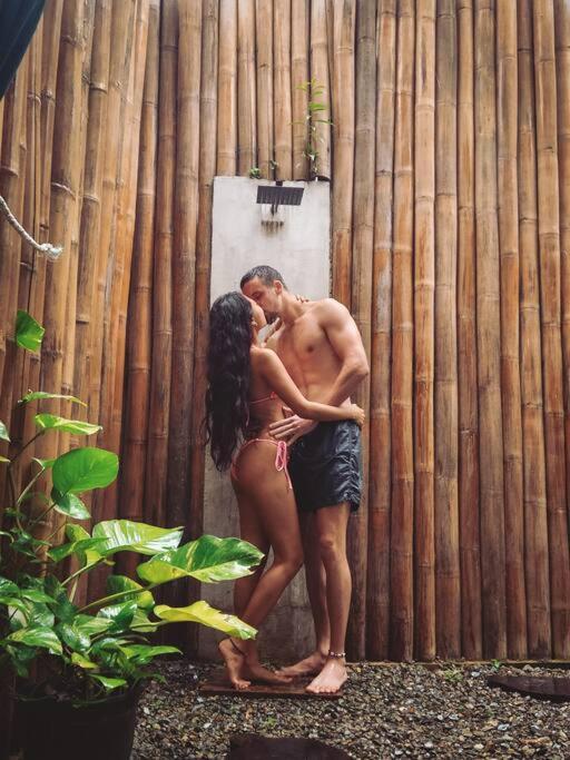 The Verge Cebu Beachfront Exclusive King Bed Pool - 12 Minutes To Kawasan Falls Canyoneering Villa Badian