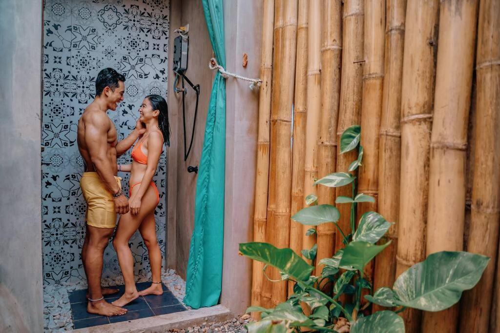 Villa The Verge Cebu Beachfront Exclusive King Bed Pool - 12 Minutes To Kawasan Falls Canyoneering *