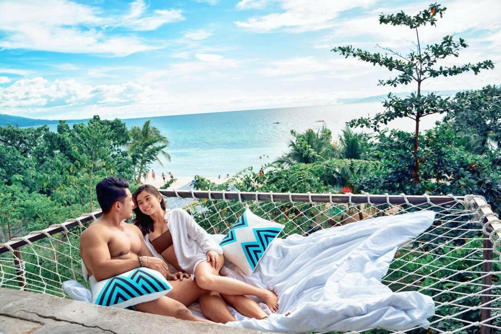 Villa The Verge Cebu Beachfront Exclusive King Bed Pool - 12 Minutes To Kawasan Falls Canyoneering *