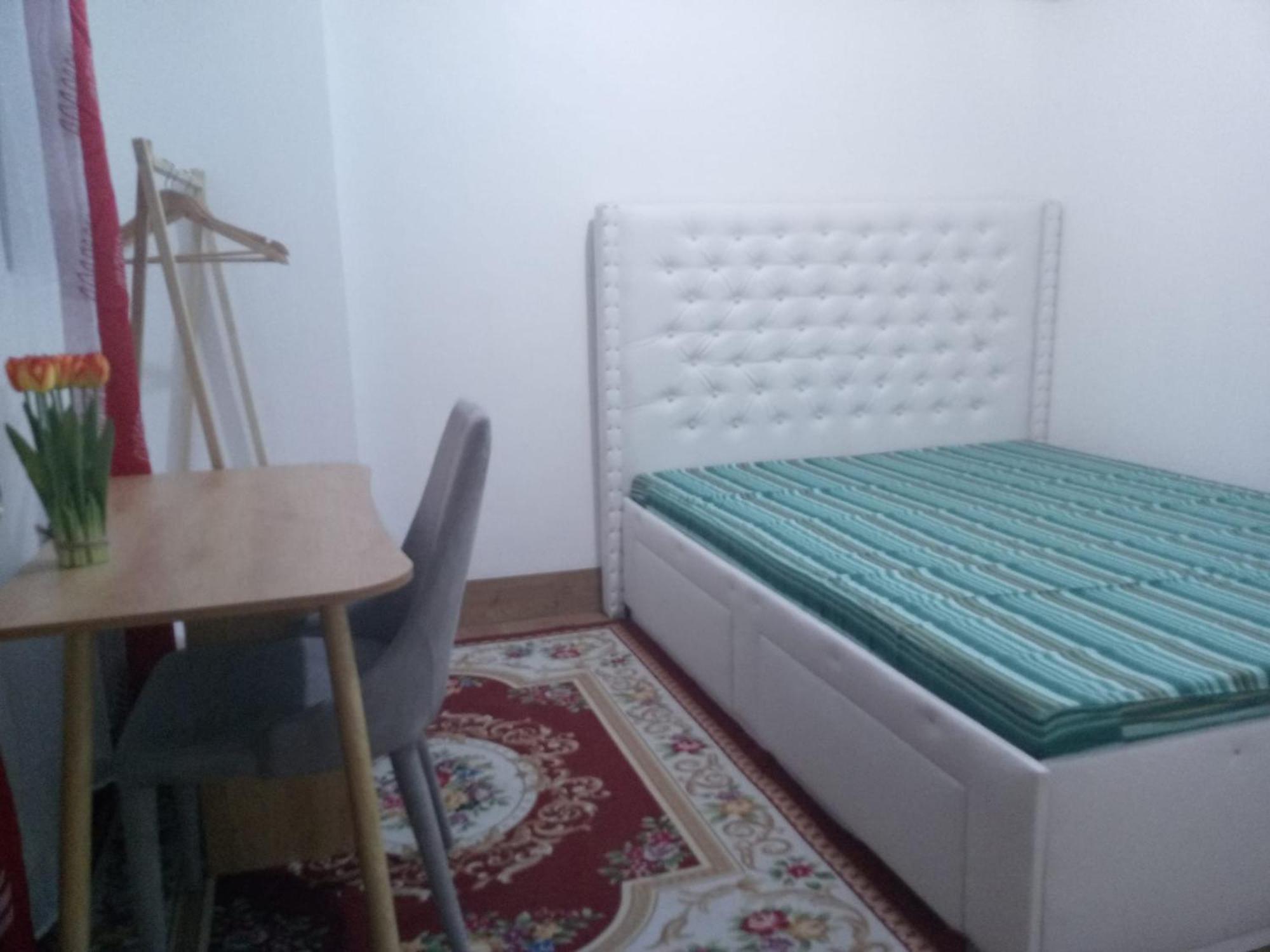 Homey 2 Bedrooms Near Airport