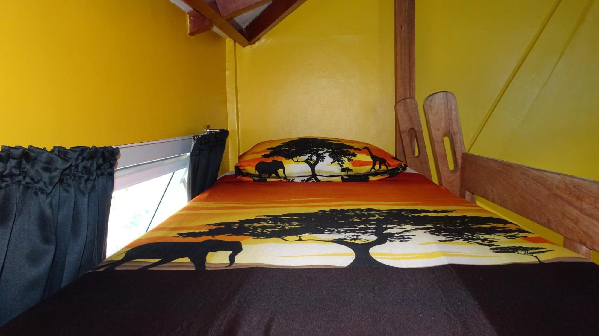 Threshershack Hostel