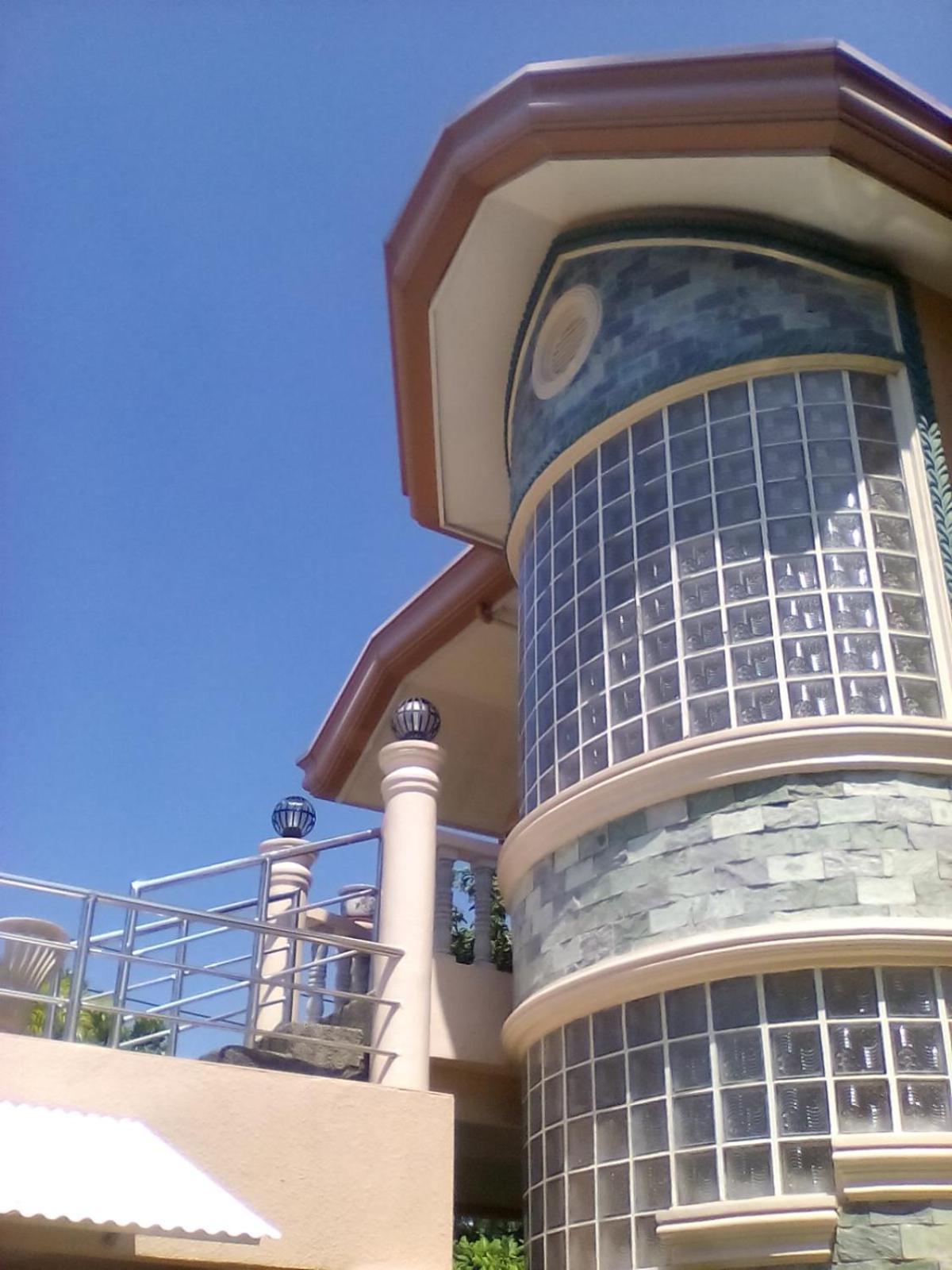 Bed & Breakfast Mactan Island Gallery Ac Double Bed Bath Toilet Pools Beaches Around The Corner Gabi