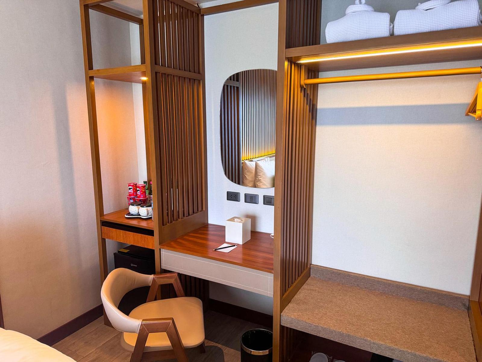 Cebu One Tectona 4* Liloan