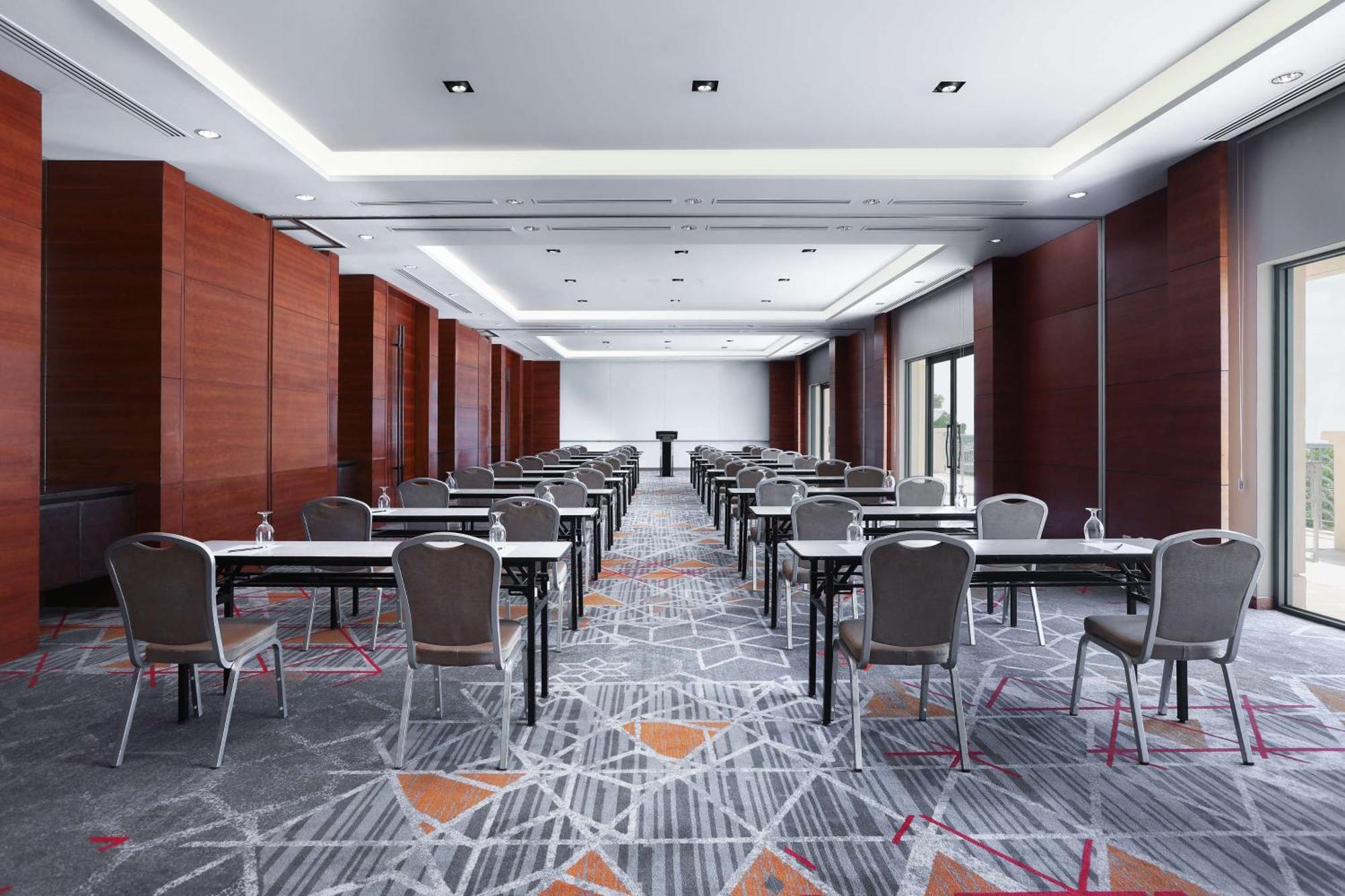 Radisson Blu 5* Cebu