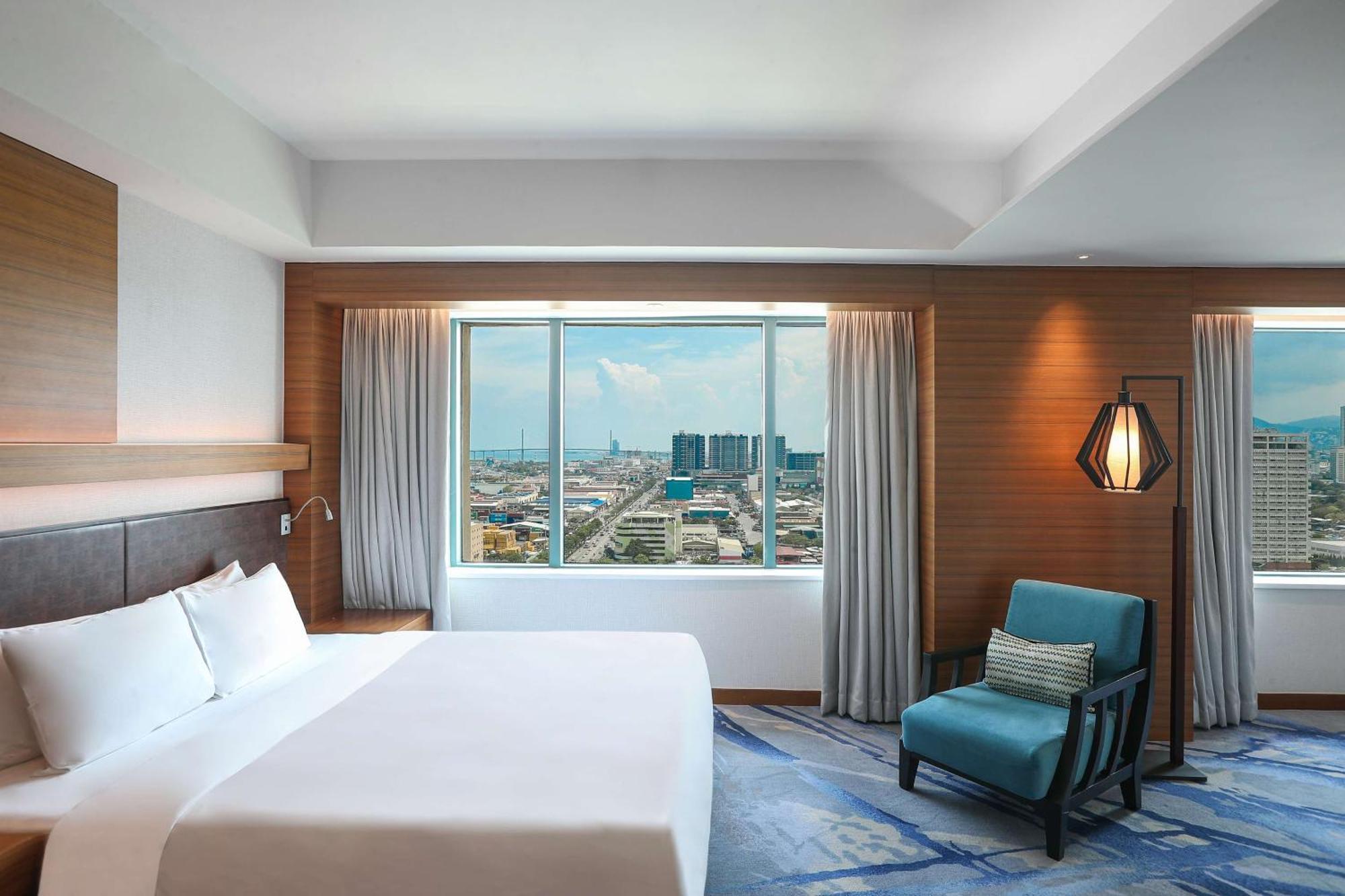 Radisson Blu 5*