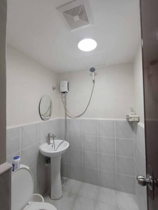 Budgetfriendly At Dd's Holistay * Lapu-Lapu City