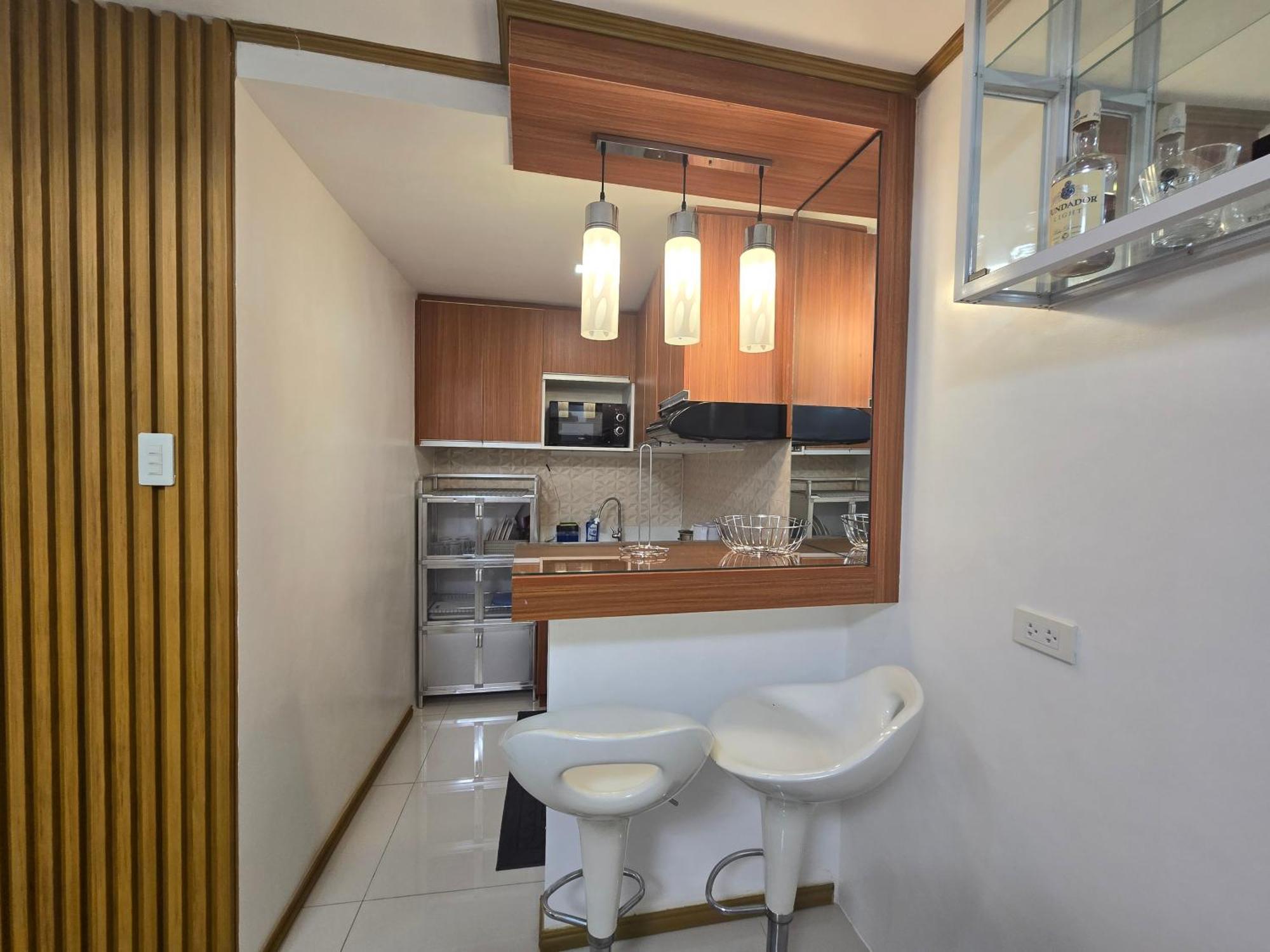 Compostela With Car Park, Wifi, Netflix Apartment Compostela (Cebu)