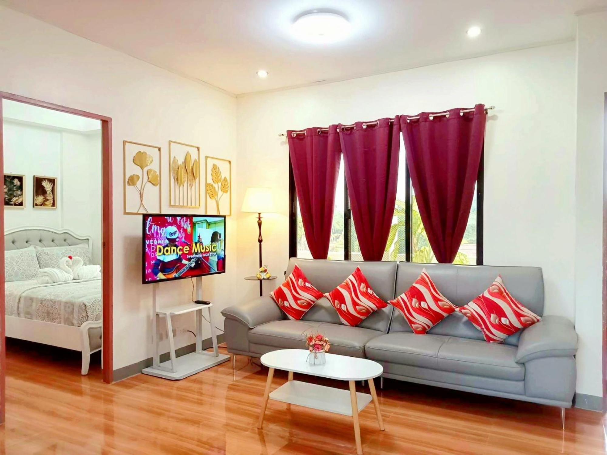 Apartment Romantic Getaway》balcony+garden View & Fast Wi-fi