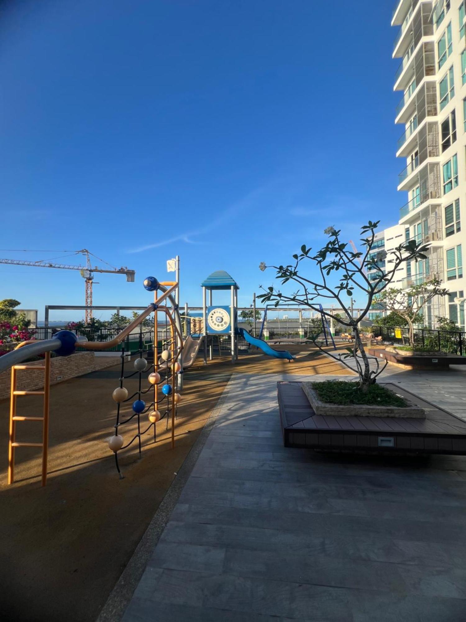 Seaview 2 Bedroom Unit Near Mactan International Airport * Punta Engano (Mactan)