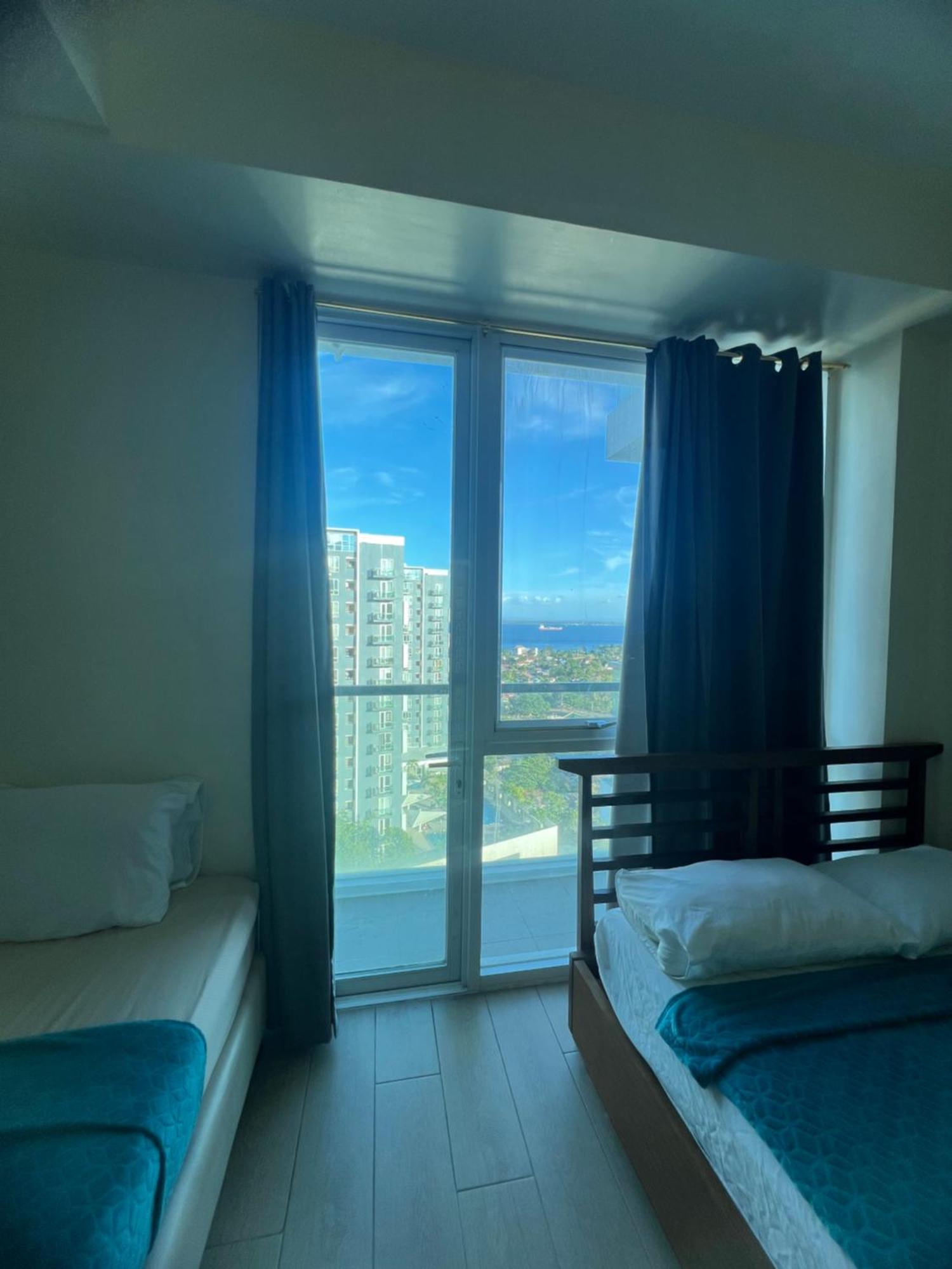 Seaview 2 Bedroom Unit Near Mactan International Airport Aparthotel *