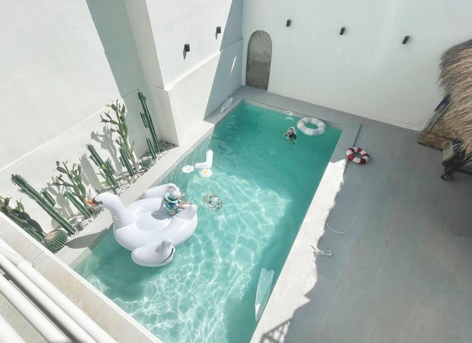 Athens Pool Villa *