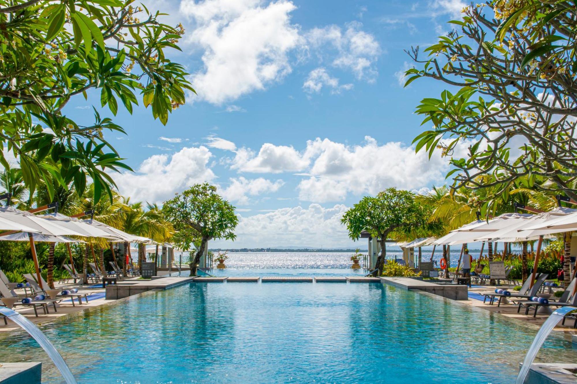 Crimson And - Mactan Island, Cebu Resort