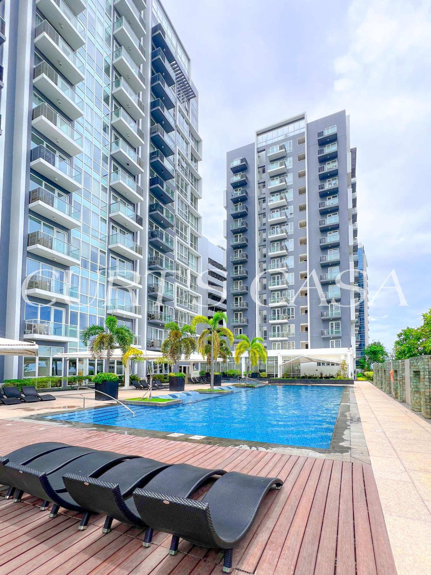 1br In Mactan Newtown Pool And Beach!