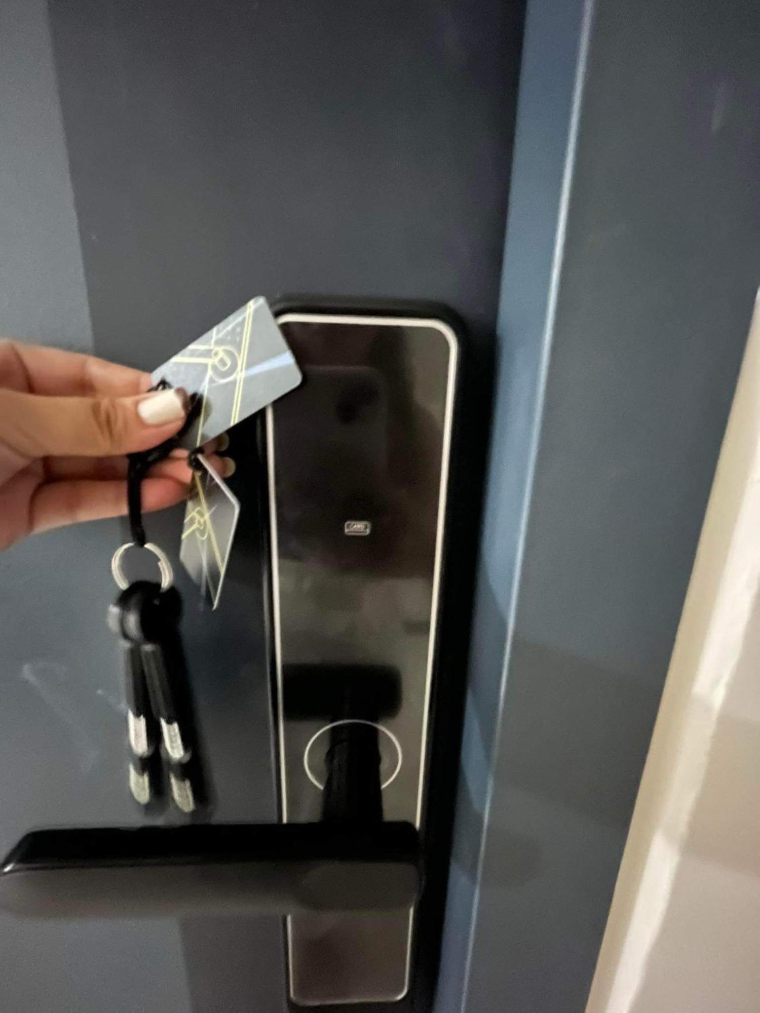 Budgetfriendly At Dd's Holistay Apartment Lapu-Lapu City