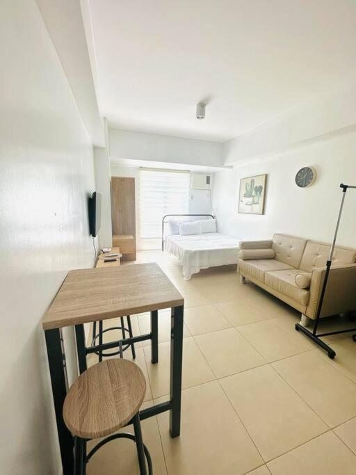 Avida Towers Riala - 214 Apartment Cebu