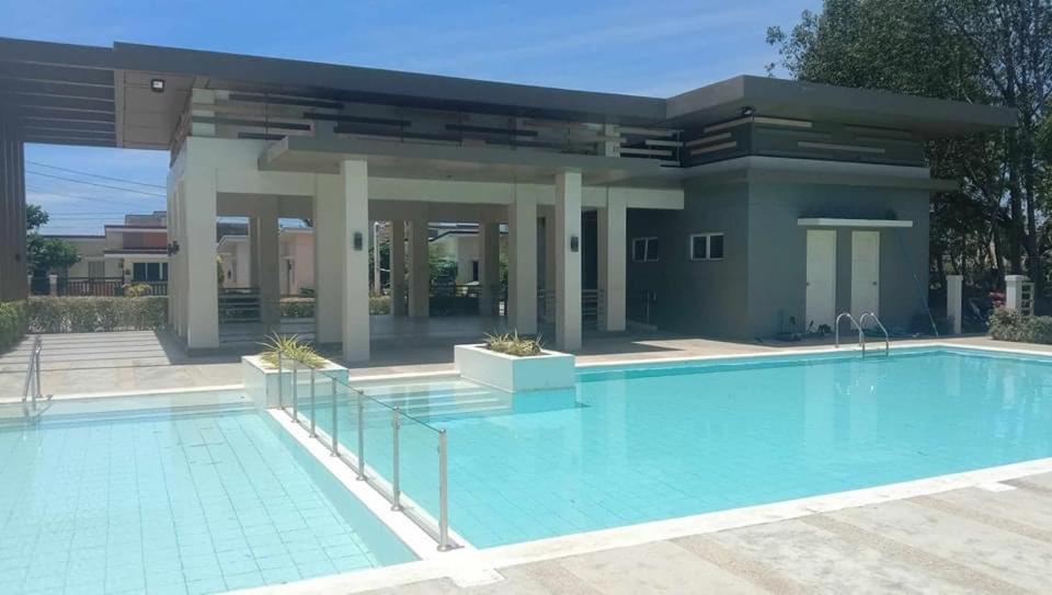 Futura Homes Mactan Bahay bakasyunan Lapu-Lapu City