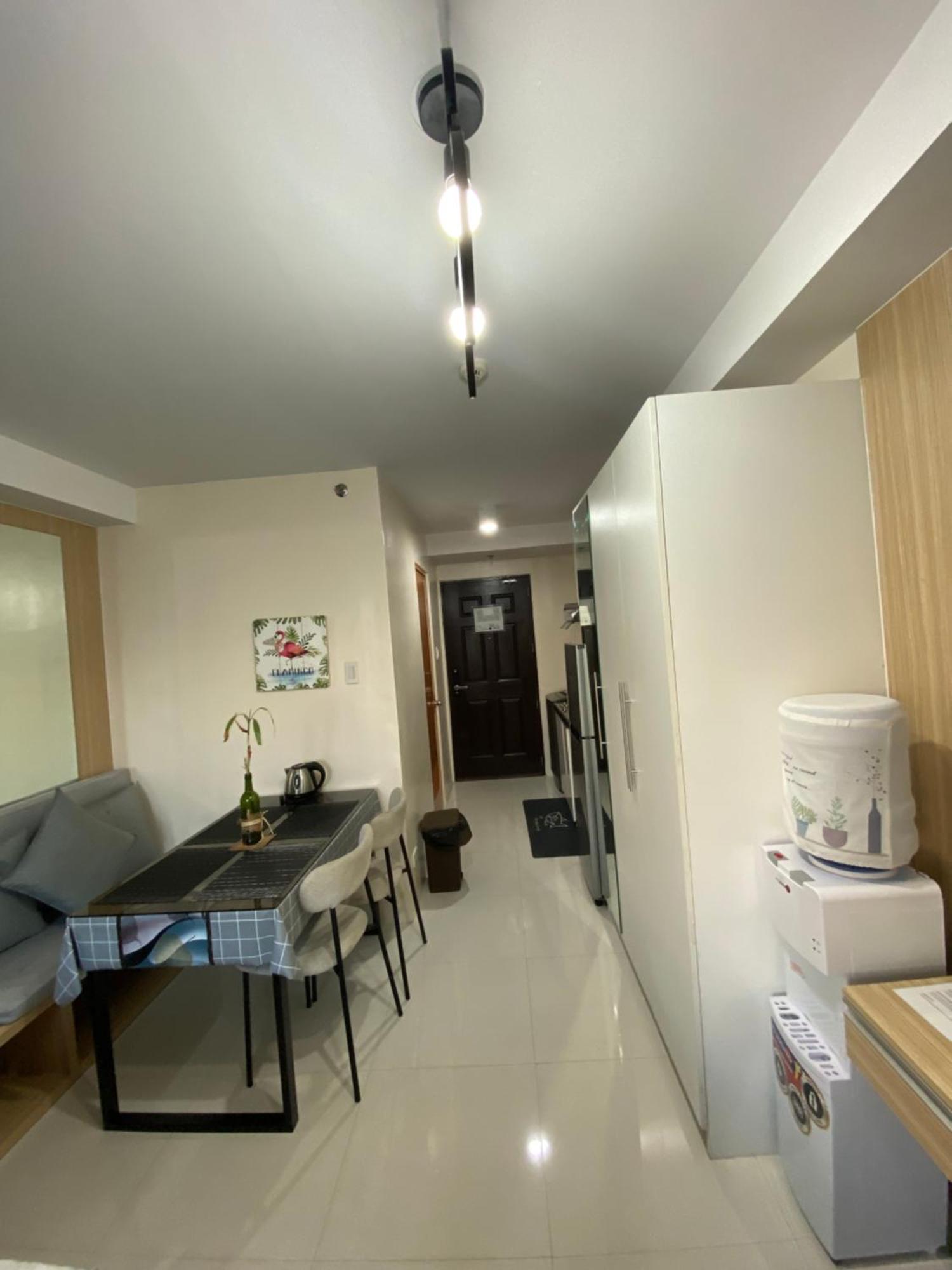 Hostel The Persimmon Condominium *