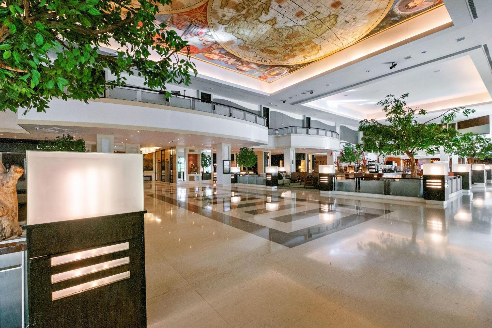 Hotel Waterfront & Casino Cebu
