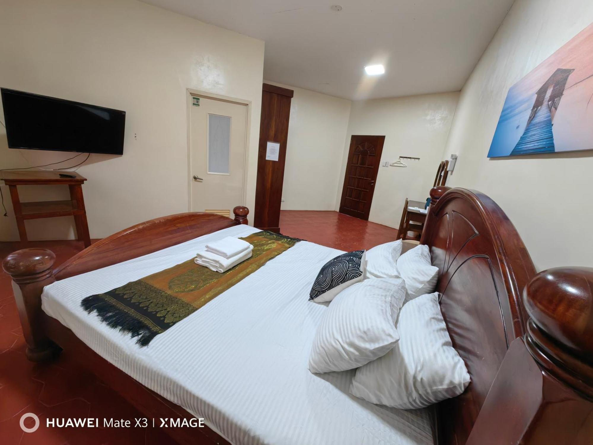 Seaview Bed & Breakfast 3*