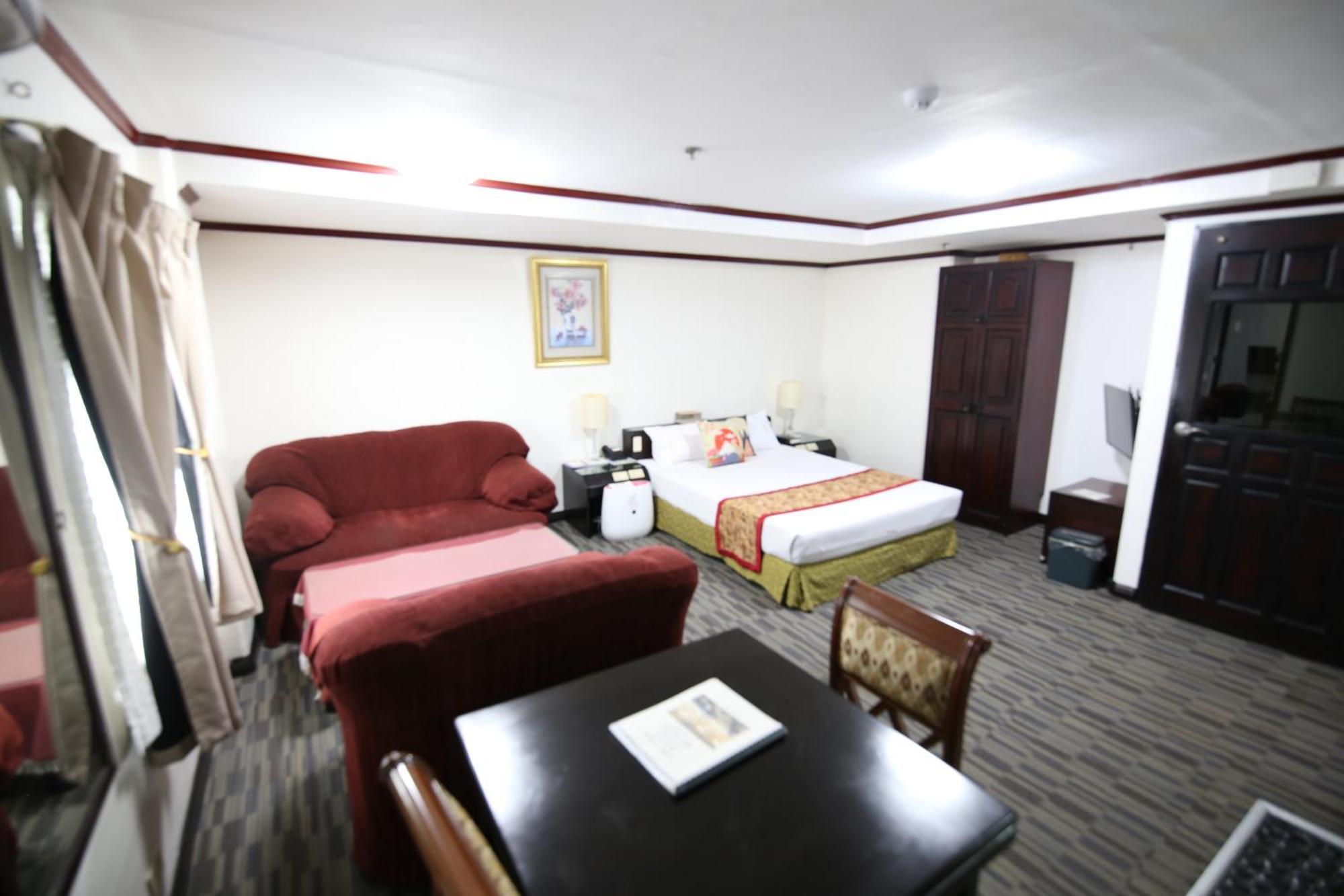 Hotel Asia Cebu Hotel 3*