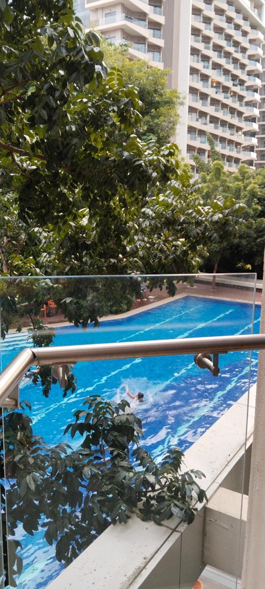 Tambuli 1 Bedroom Beachfront Apartment *