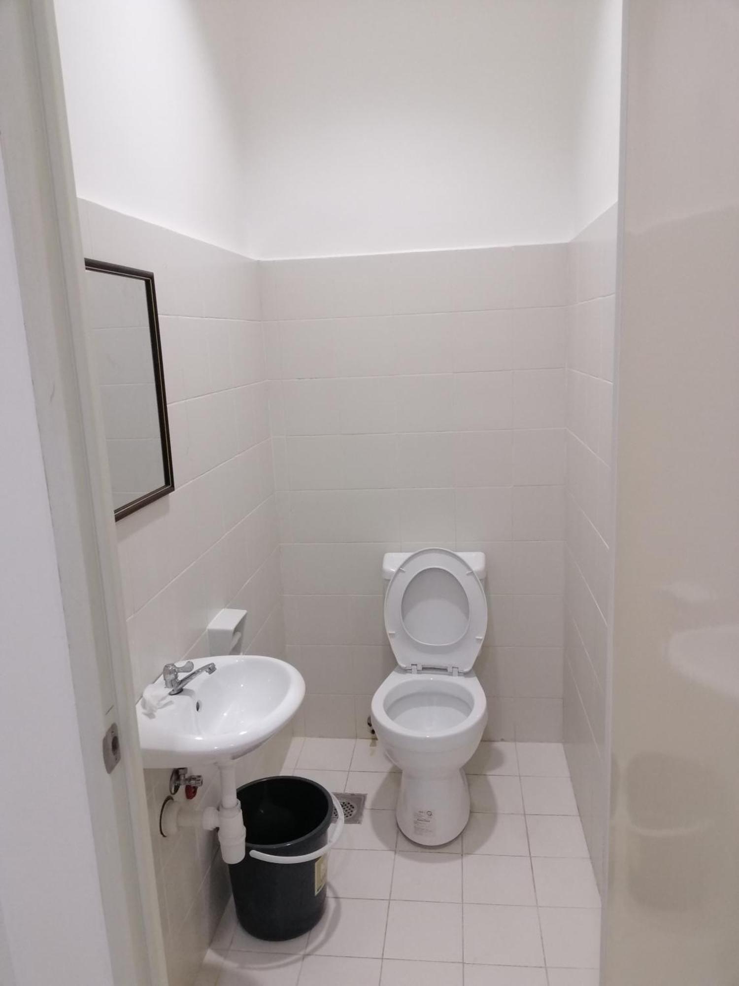 Haven 3br With Parking In City