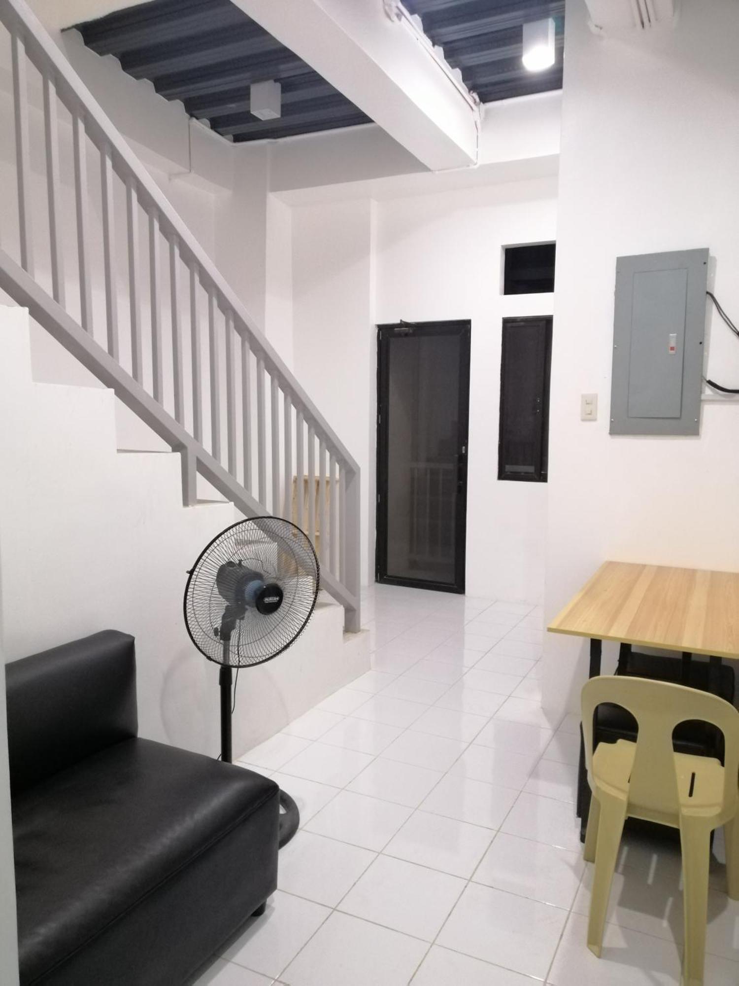 Haven 3br With Parking In City *