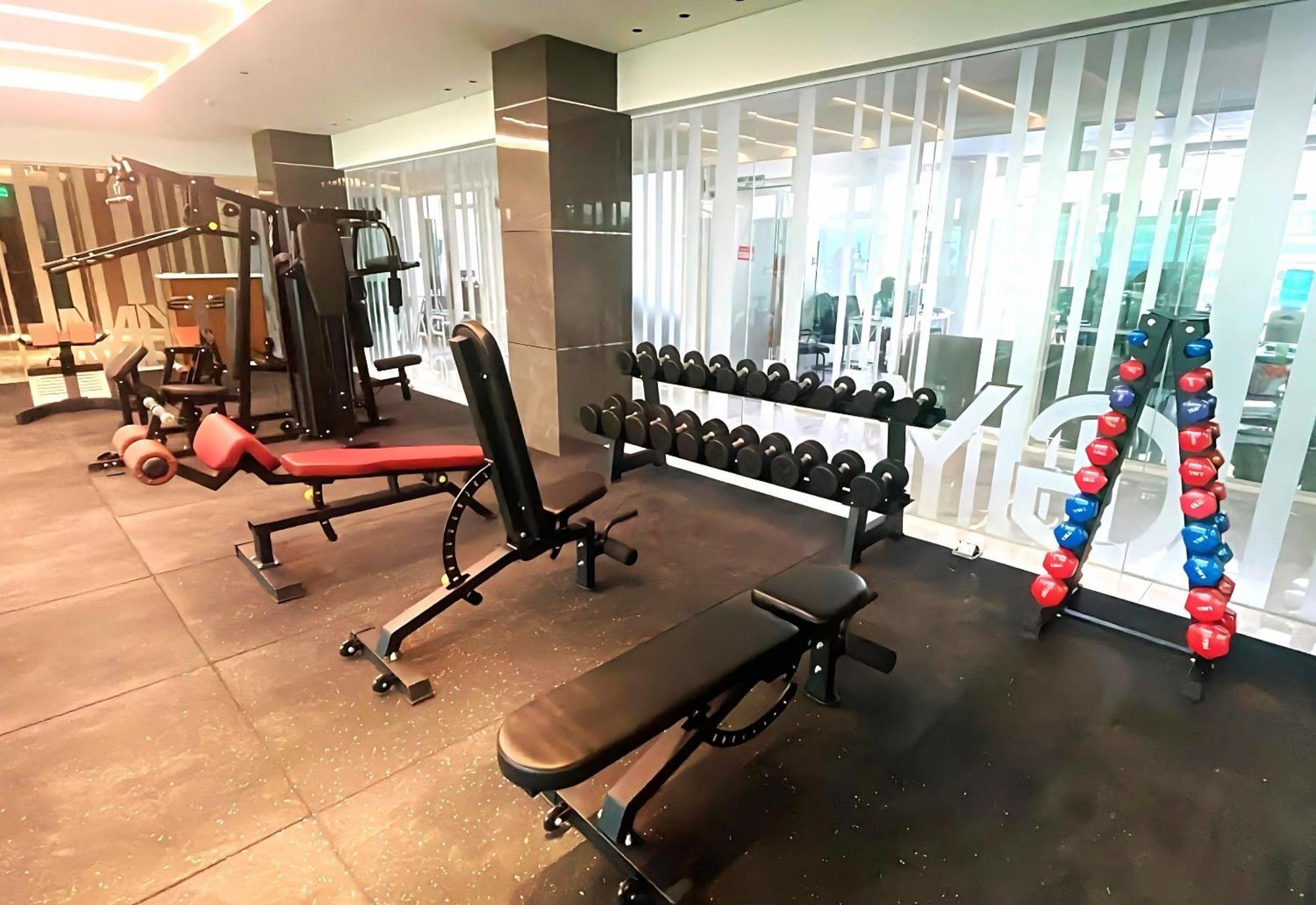 Hayat Sky Towers 3* Cebu