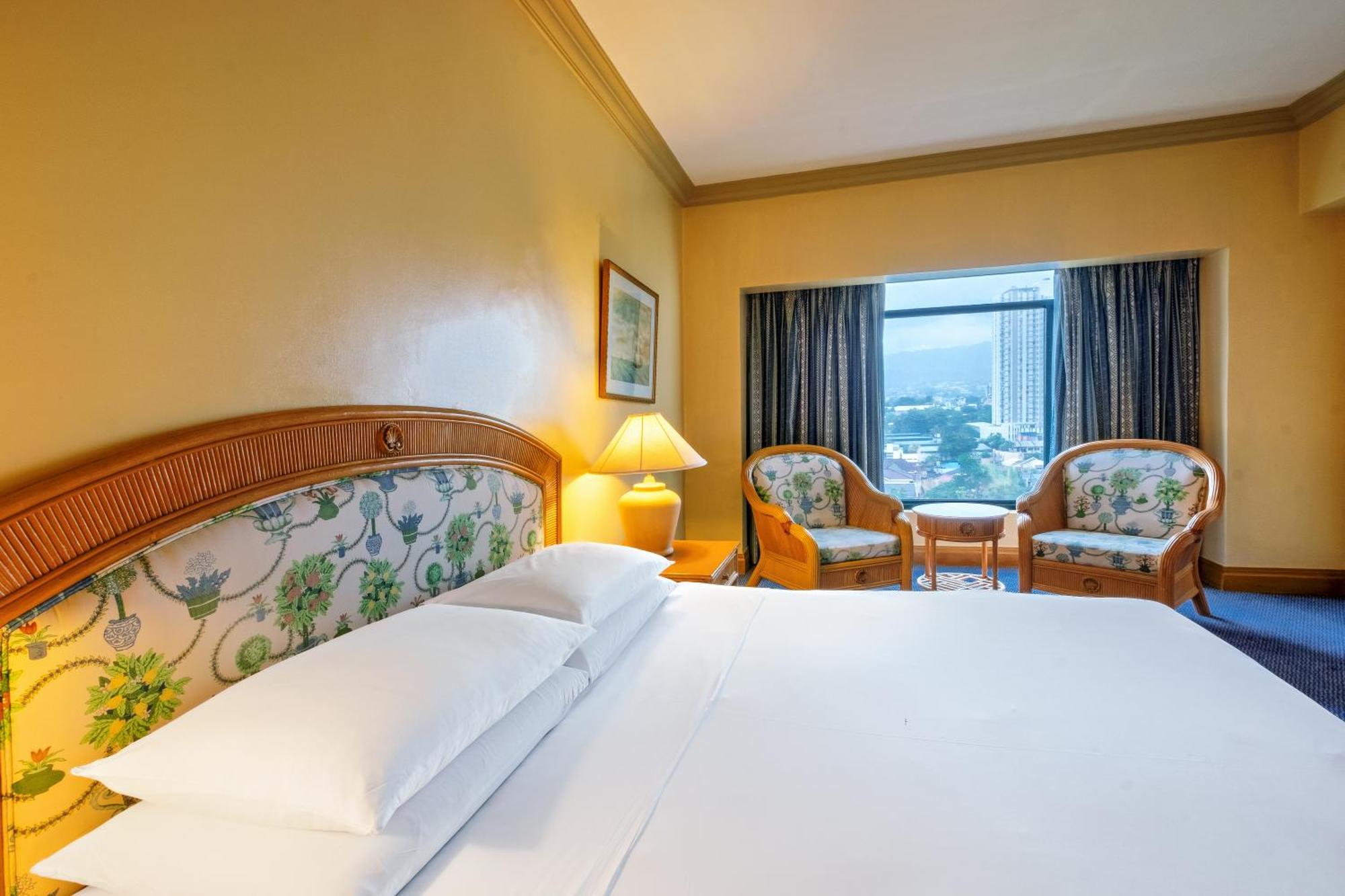 Waterfront & Casino Hotel Cebu