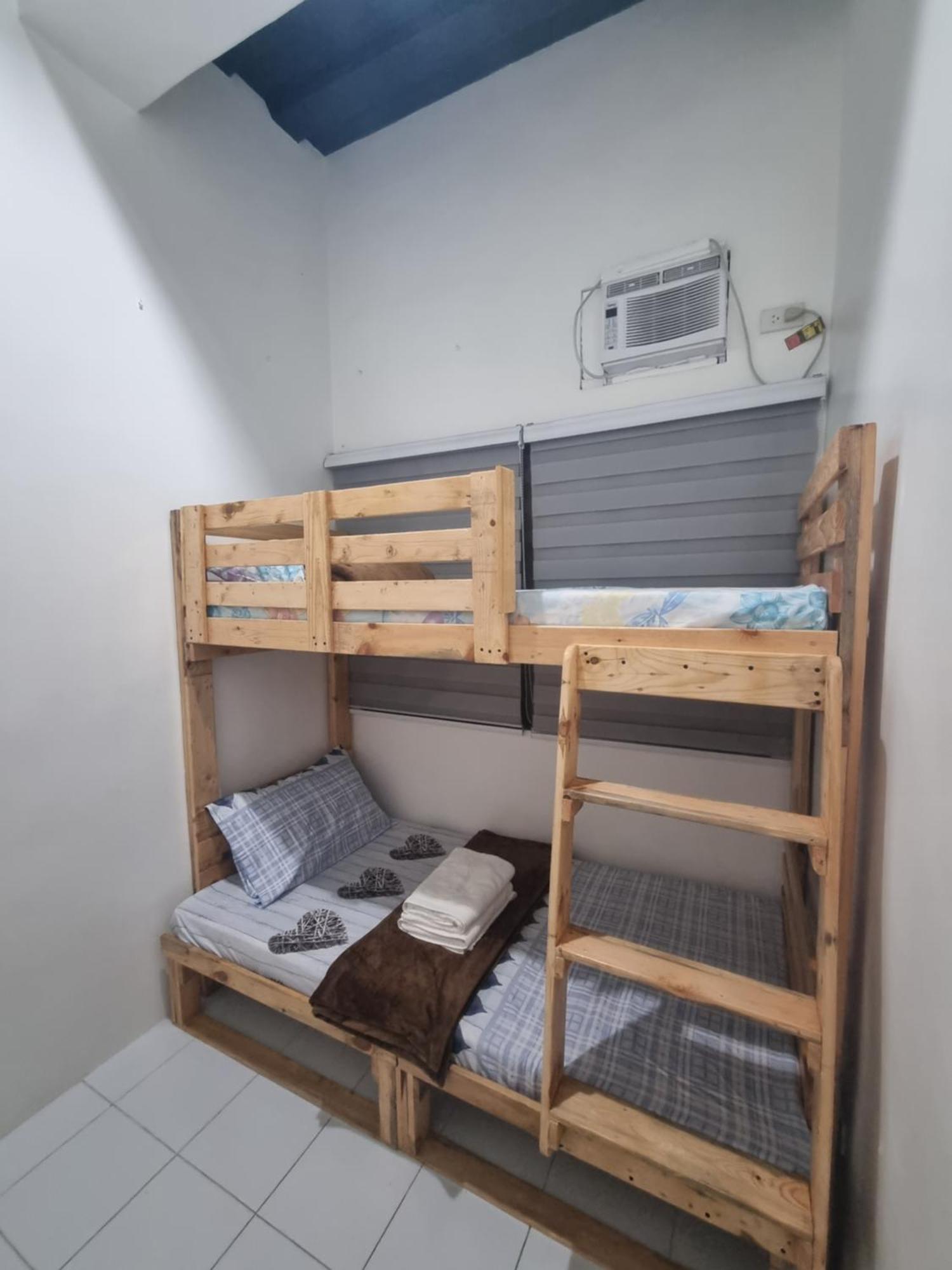 Haven 3br With Parking In City * Cebu