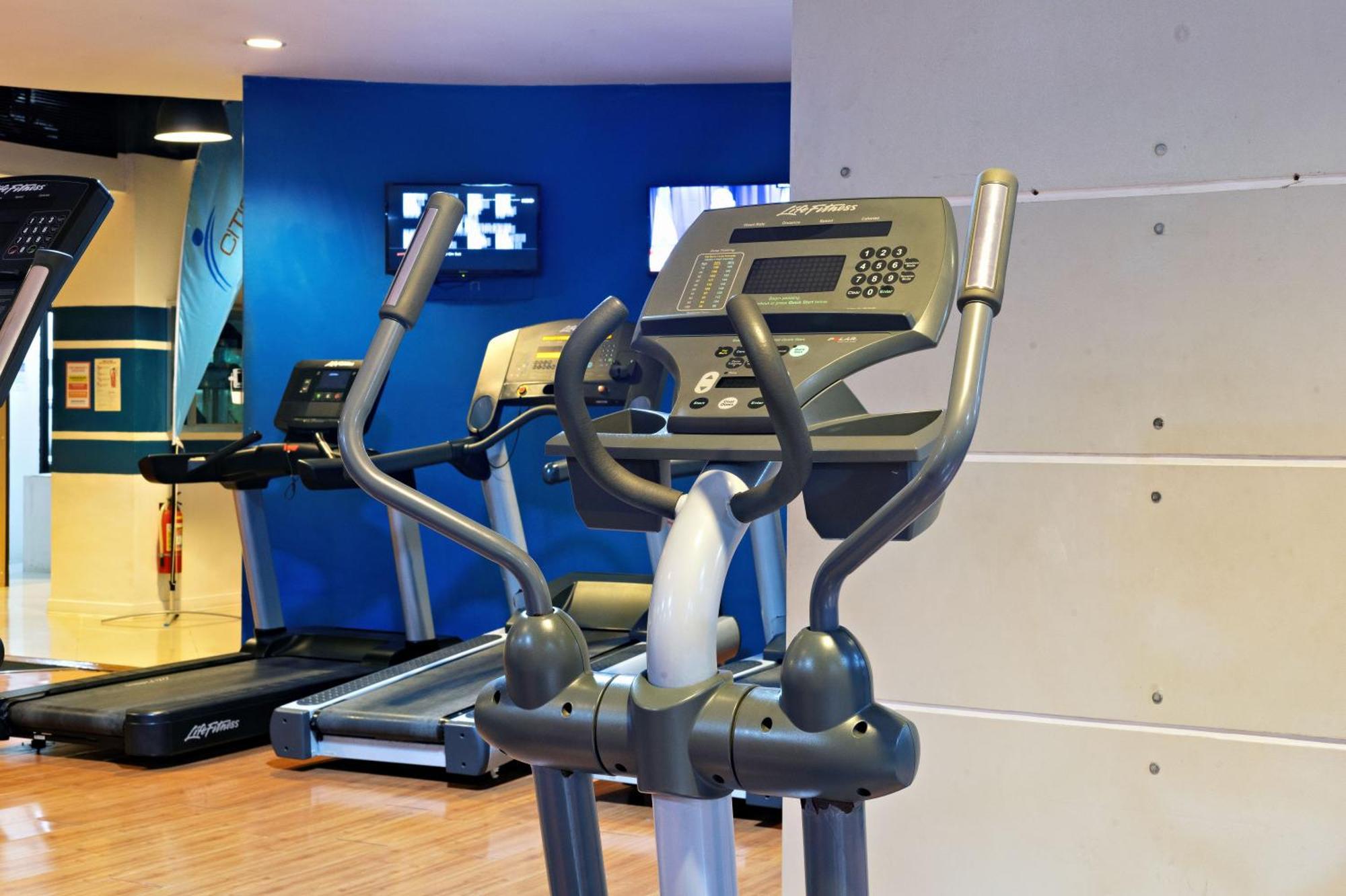 Waterfront & Casino Hotel 4*