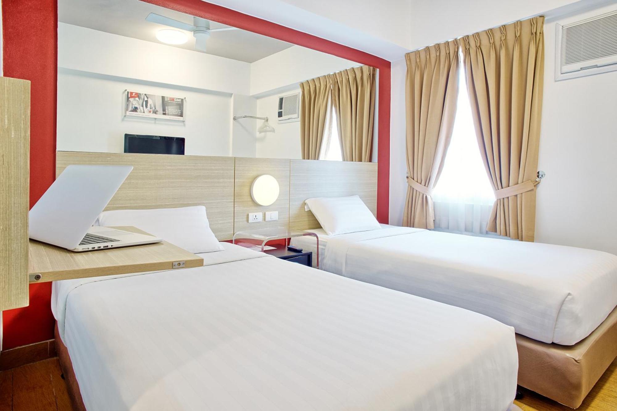 Hotel Red Planet