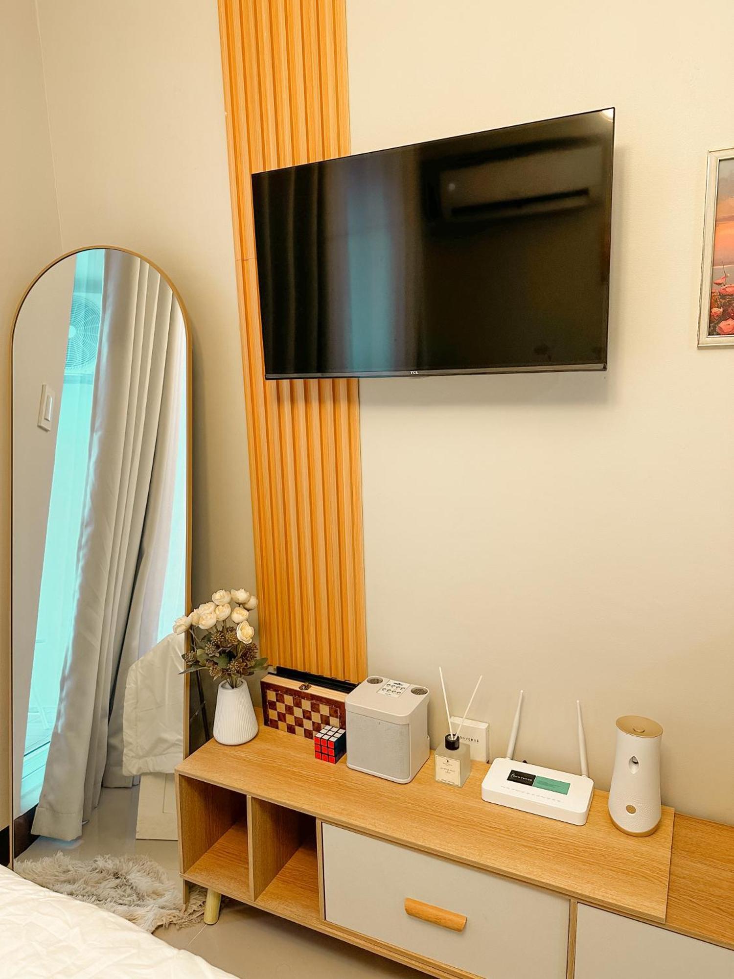 Apartment Your Chillzone - Seaview With Pool And Karaoke Near Mactan Cebu Airport *