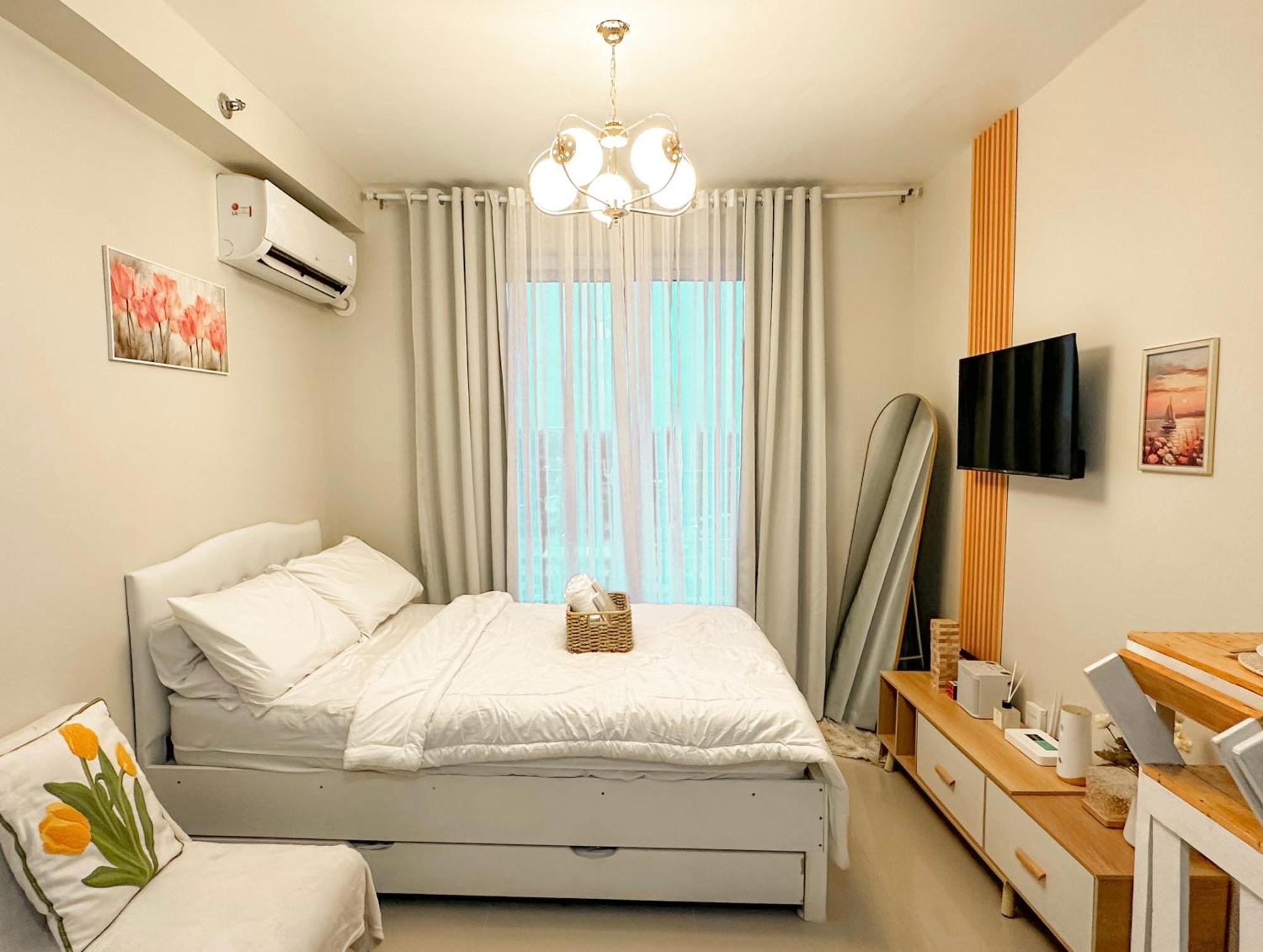 Apartment Your Chillzone - Seaview With Pool And Karaoke Near Mactan Cebu Airport