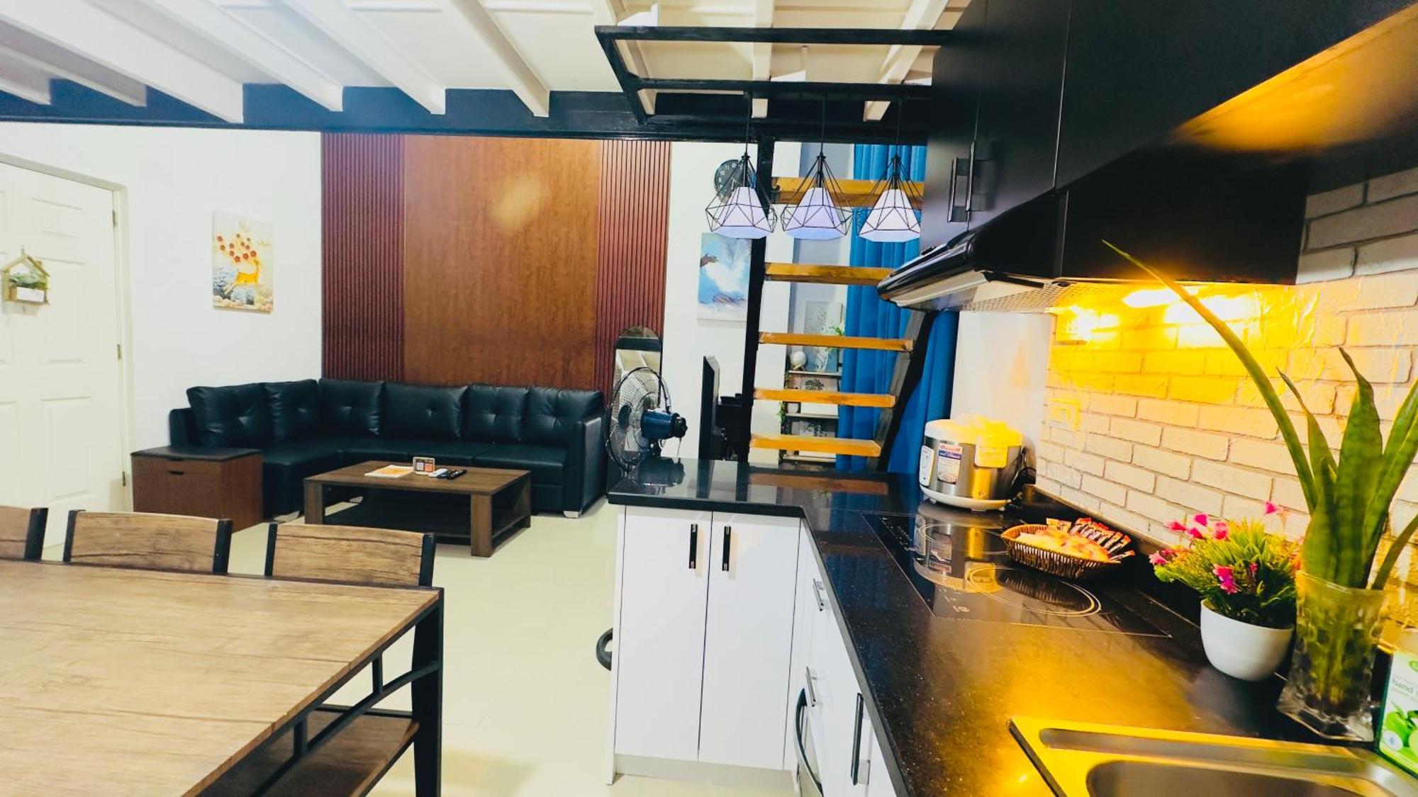 Apartment Special Big Loft Unit W/netflix & Fibreop Internet Cebu