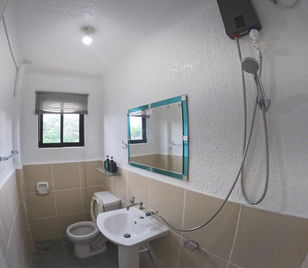 Brandnew Scuba Hotel *