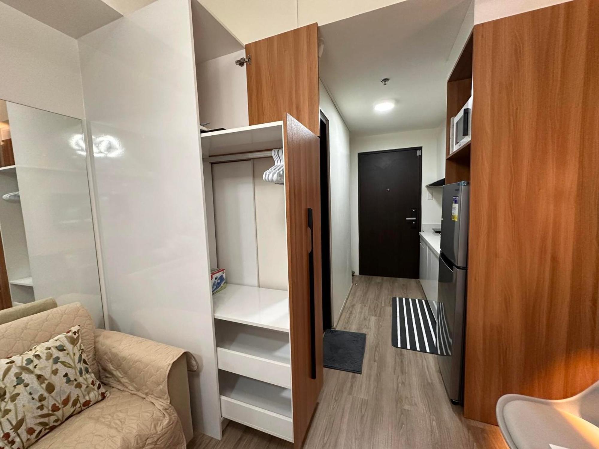 Cozy Couple's Getaway - The Median Tabok