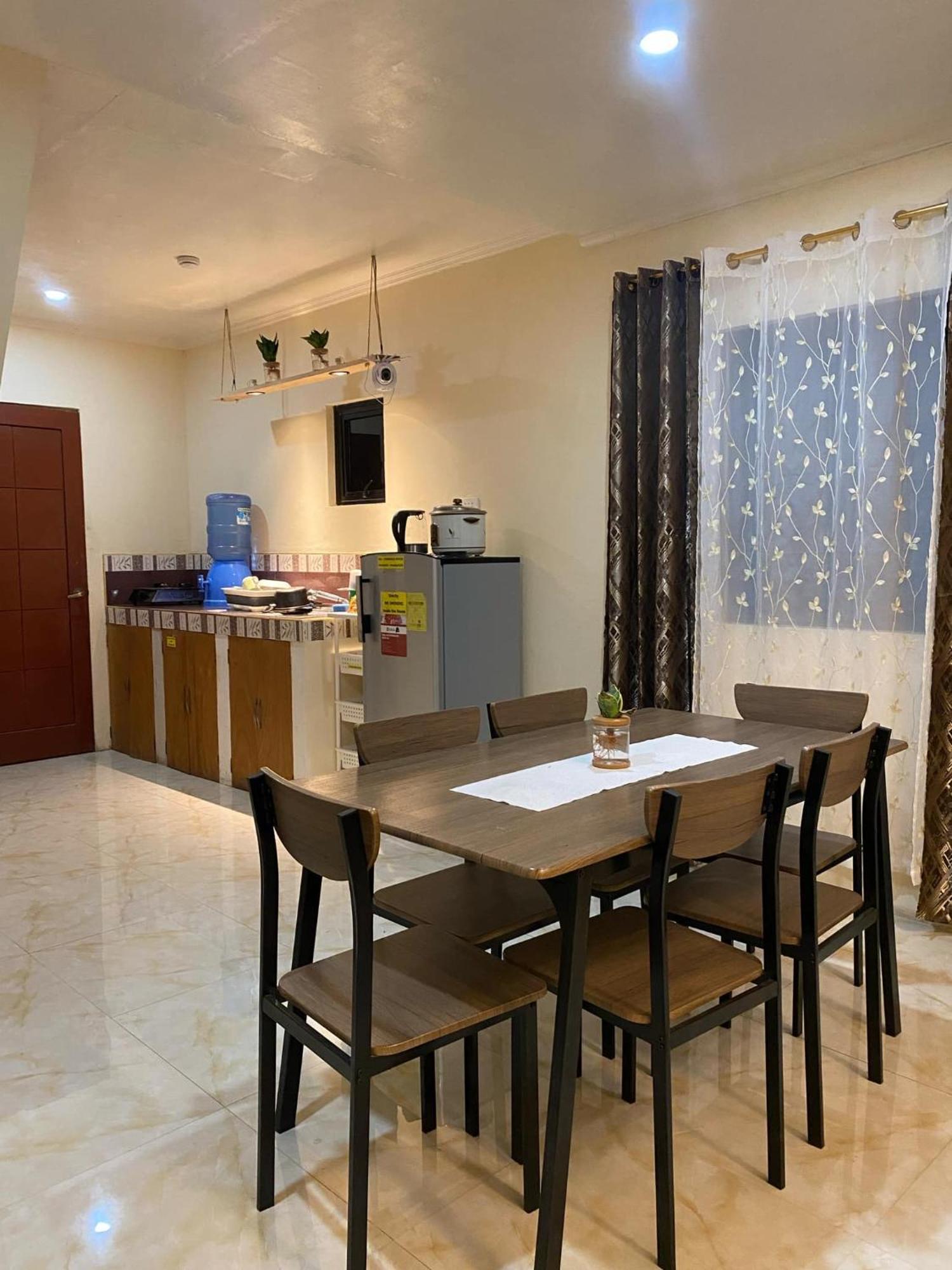 Bahay bakasyunan Chemrald