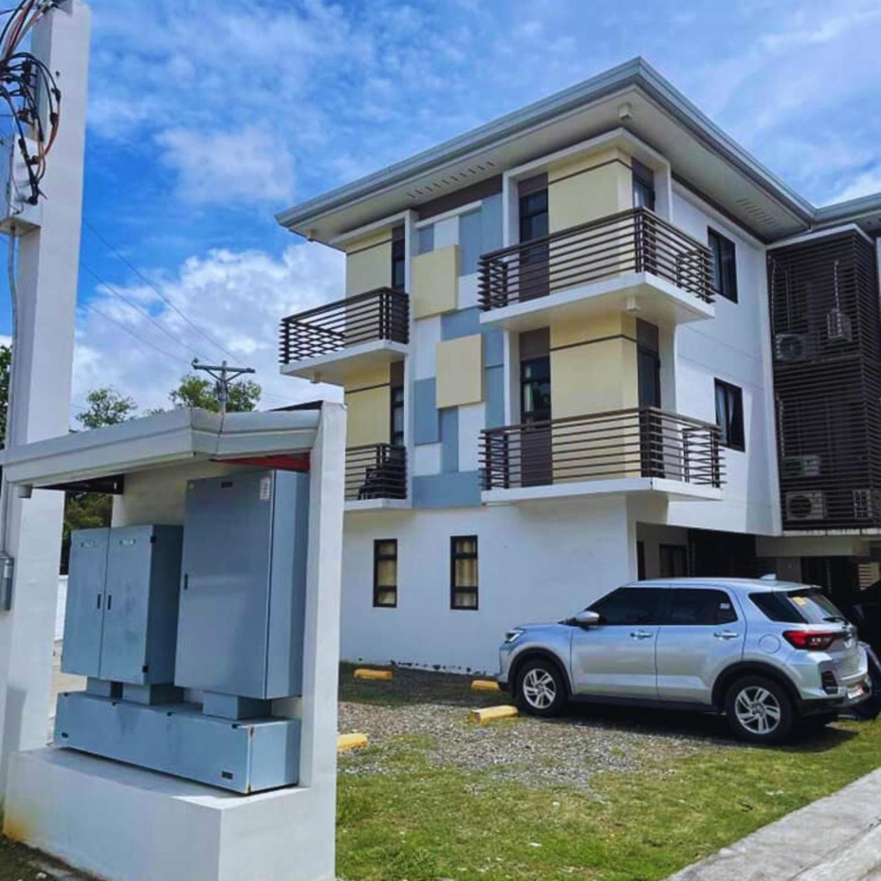 The Ultimate Experience Apartment Talisay (Cebu)